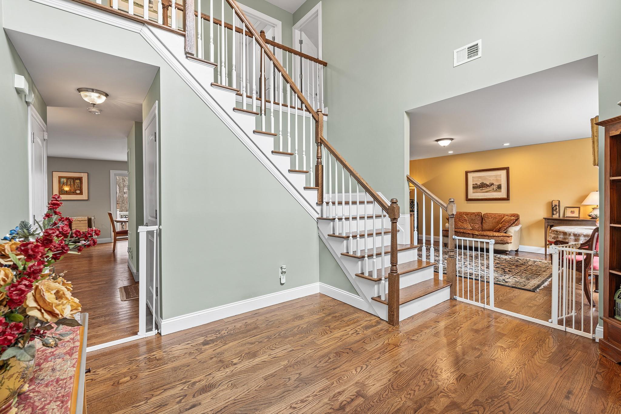 Single Family Hickory  Suffolk County, NY 11971, MLS-832312-4