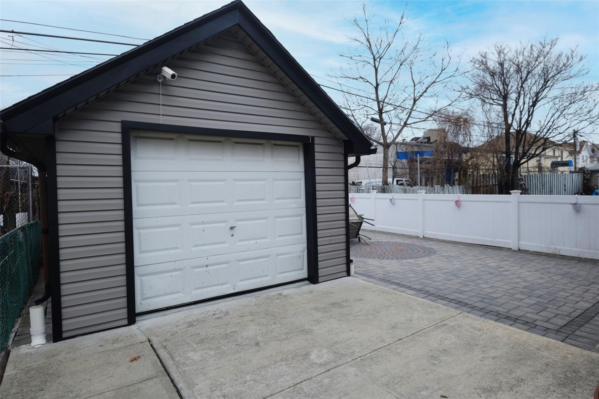 Single Family Merrill  Queens, NY 11434, MLS-832316-28