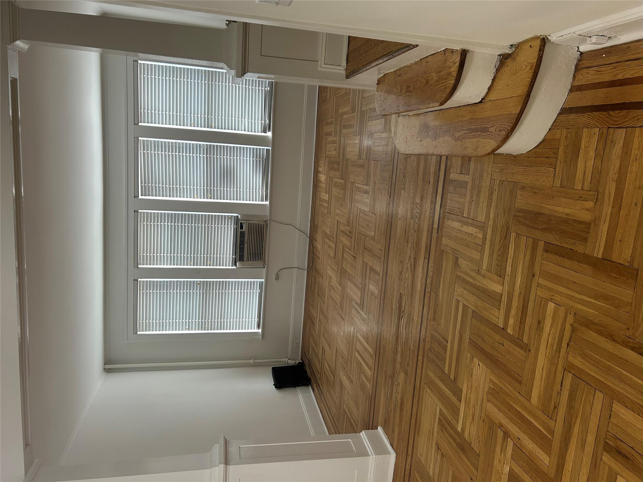 Single Family 68th  Queens, NY 11377, MLS-832330-6