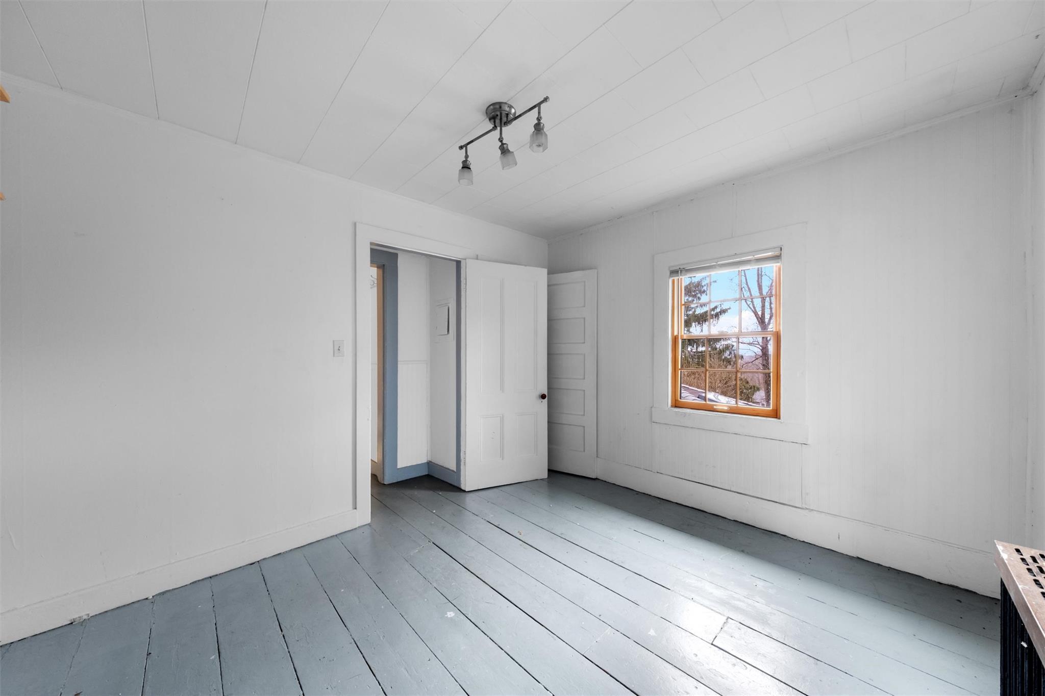 Single Family Mountain Rest  Ulster County, NY 12561, MLS-832333-24
