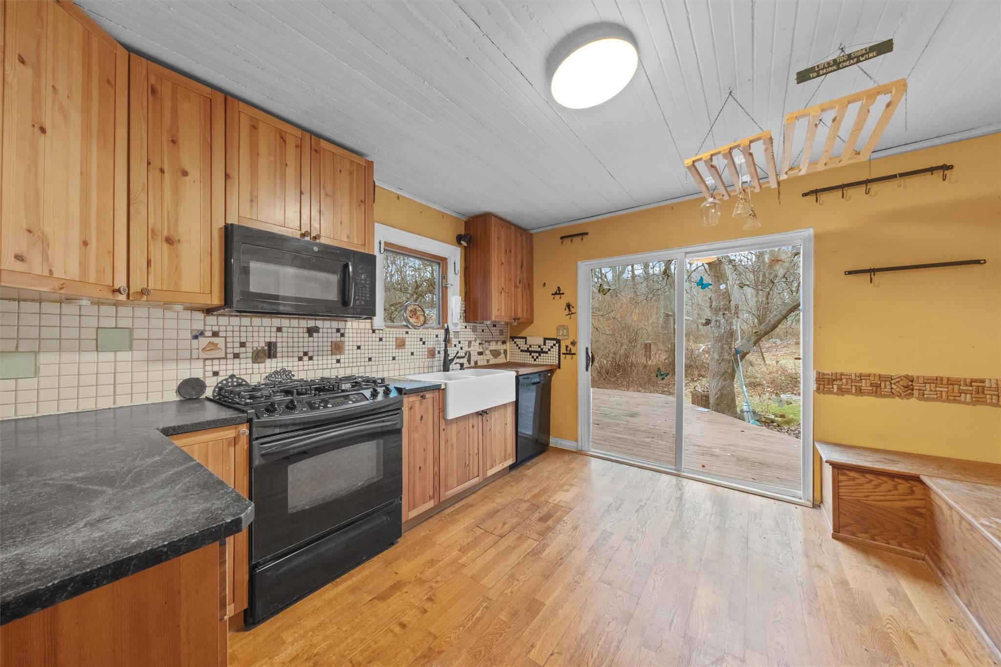 Single Family Mountain Rest  Ulster County, NY 12561, MLS-832333-5