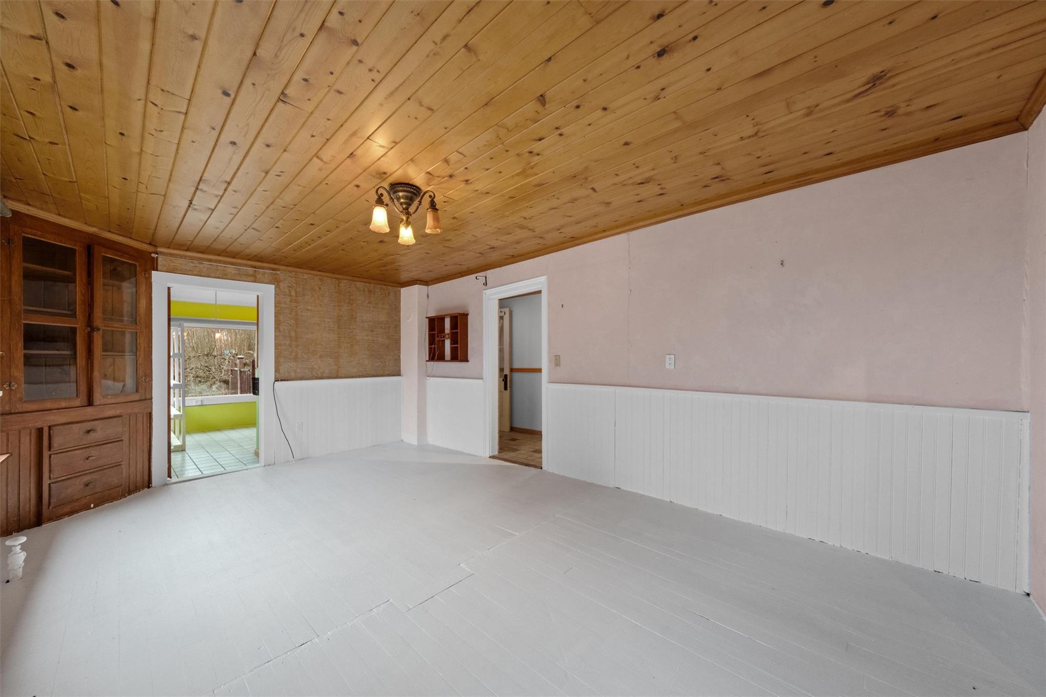 Single Family Mountain Rest  Ulster County, NY 12561, MLS-832333-8