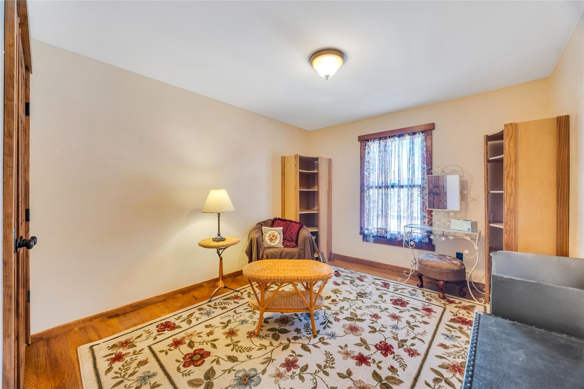 Single Family Southern  Suffolk County, NY 11767, MLS-832338-40