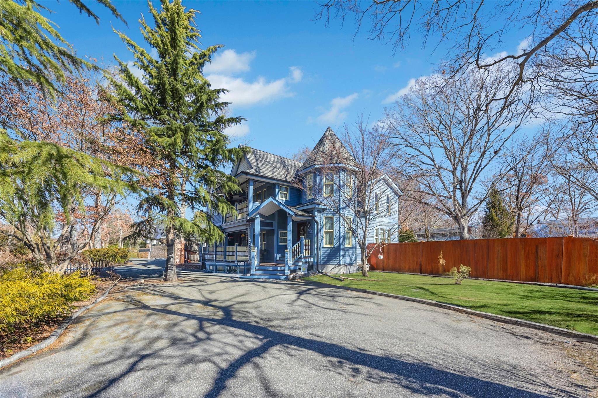 Single Family Southern  Suffolk County, NY 11767, MLS-832338-6