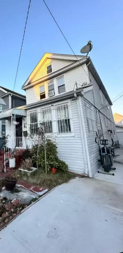 Apartment Guy R Brewer Blvd  Queens, NY 11433, MLS-832341-3