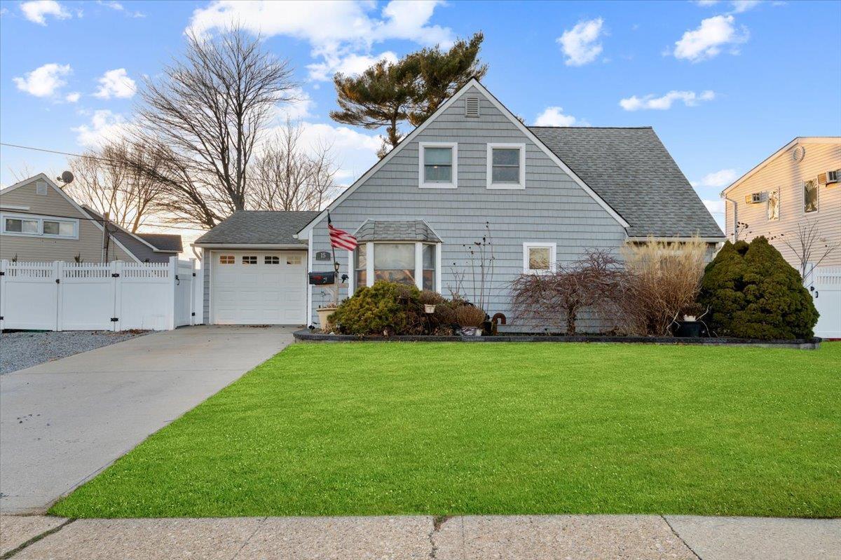 Single Family Elm  Nassau County, NY 11756, MLS-832349-2