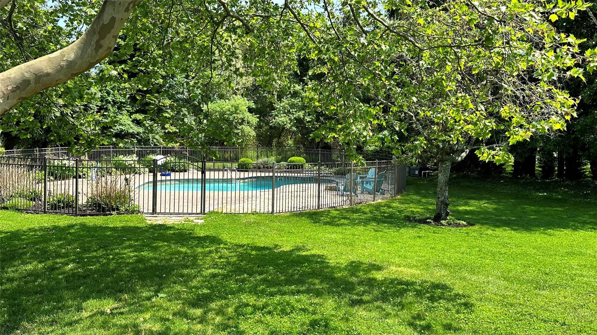 Single Family Old Saddle  Suffolk County, NY 11935, MLS-832361-9