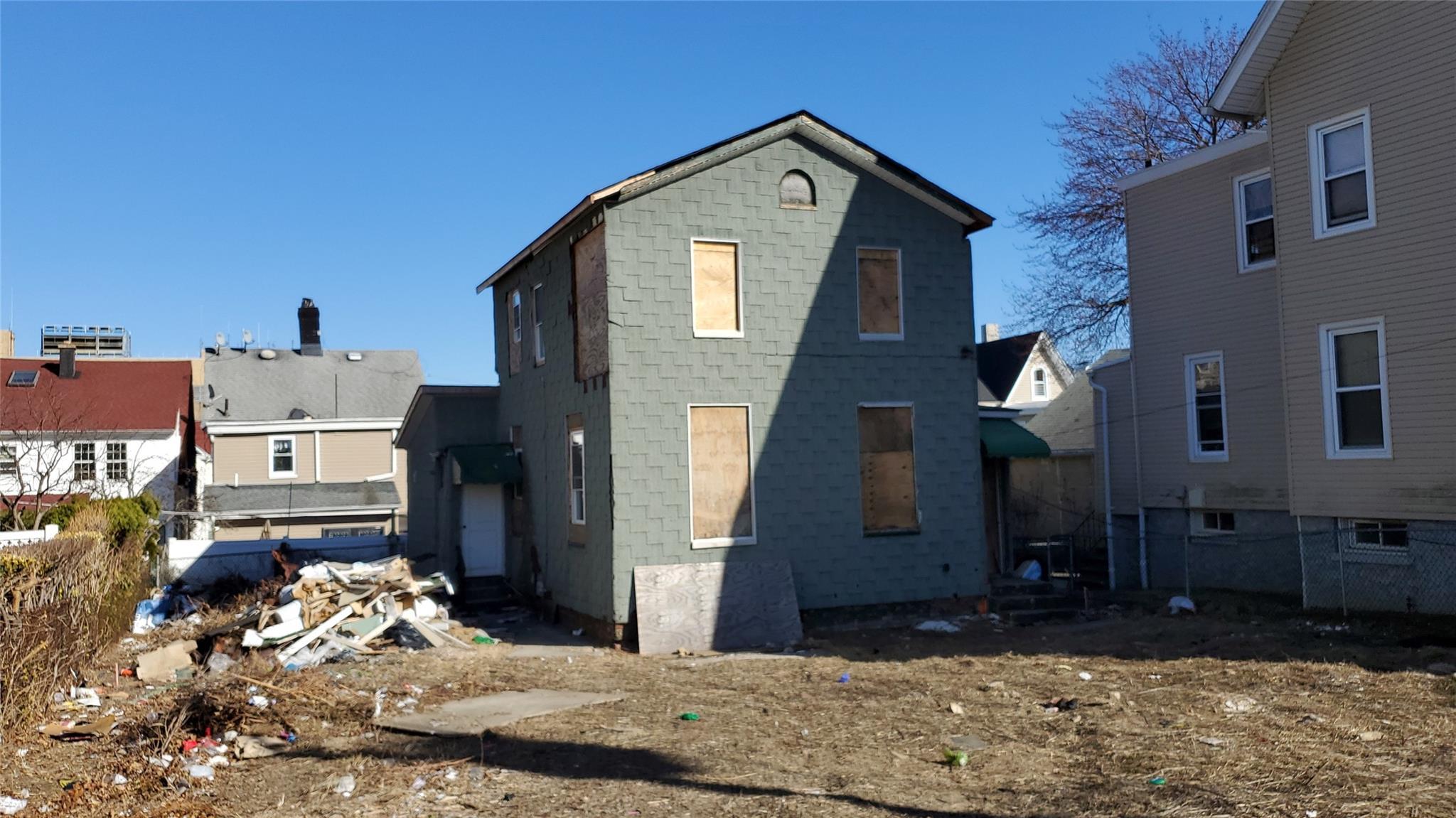 Single Family 10th  Westchester County, NY 10550, MLS-832403-11