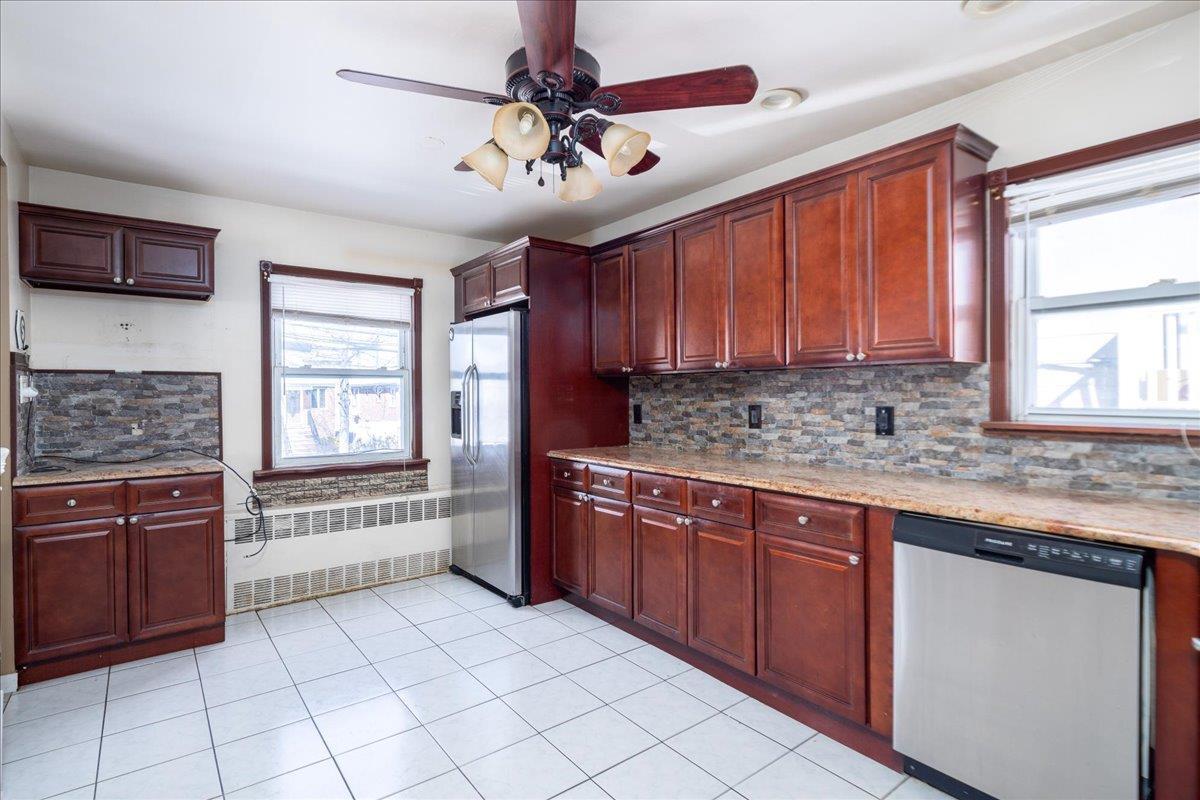 Single Family 157th  Queens, NY 11414, MLS-832407-10
