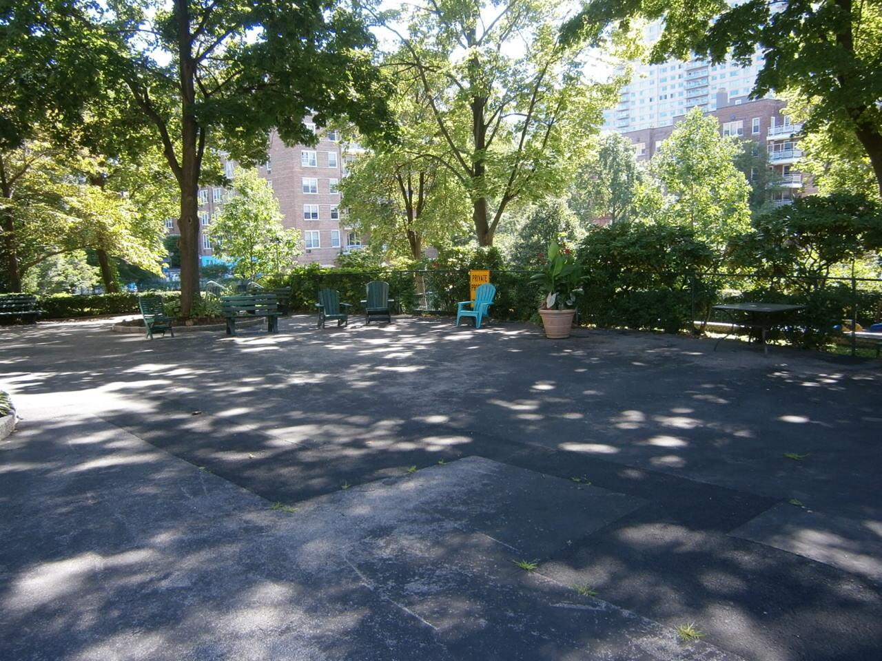 Coop Knolls  Bronx, NY 10463, MLS-832408-9