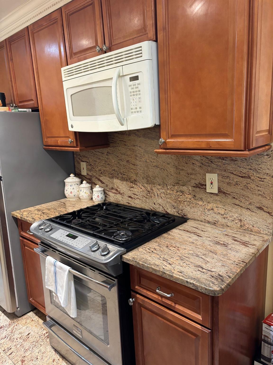 Single Family 196  Queens, NY 11358, MLS-832425-5