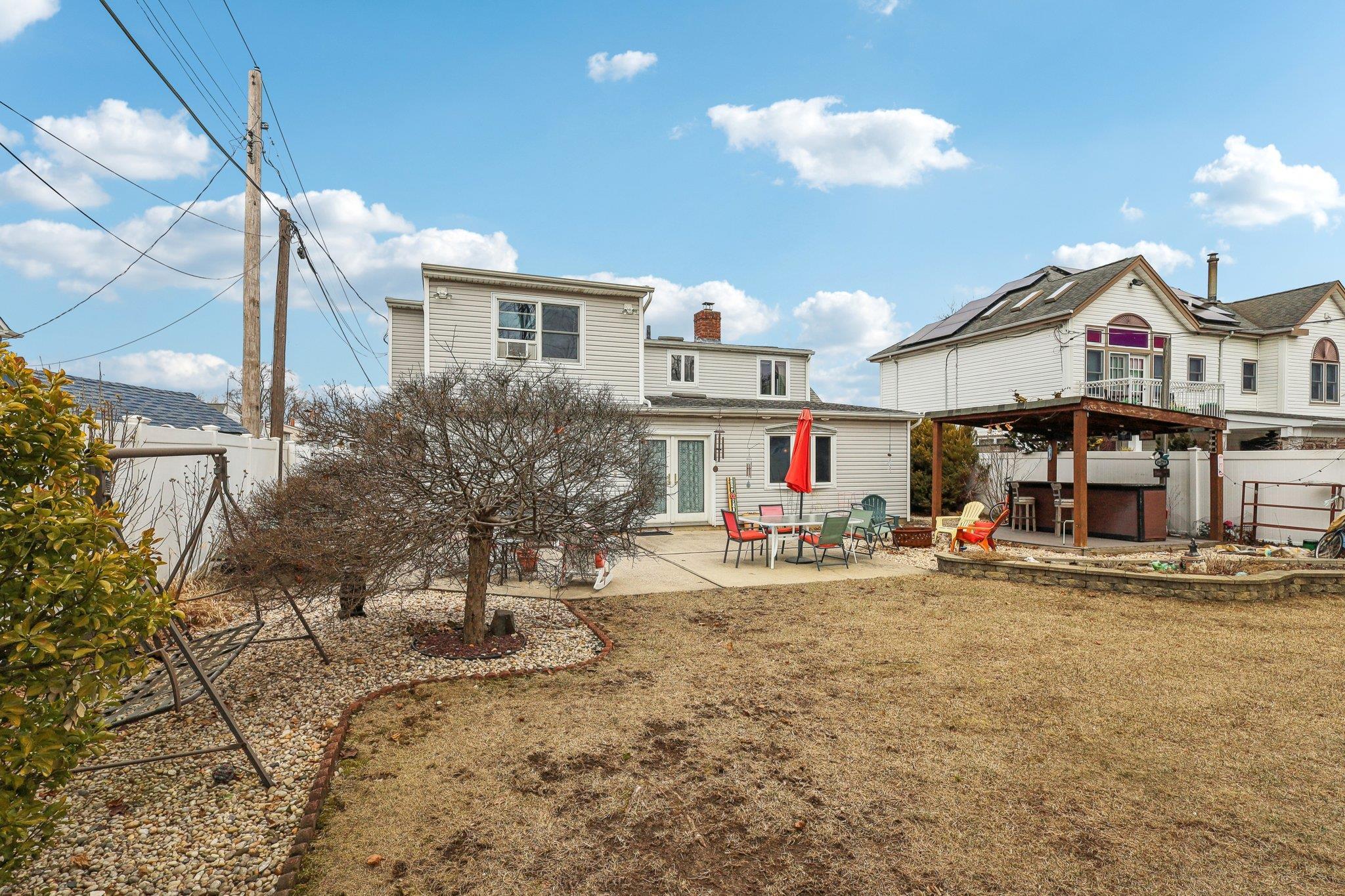 Single Family Hilaire  Nassau County, NY 11783, MLS-832429-24