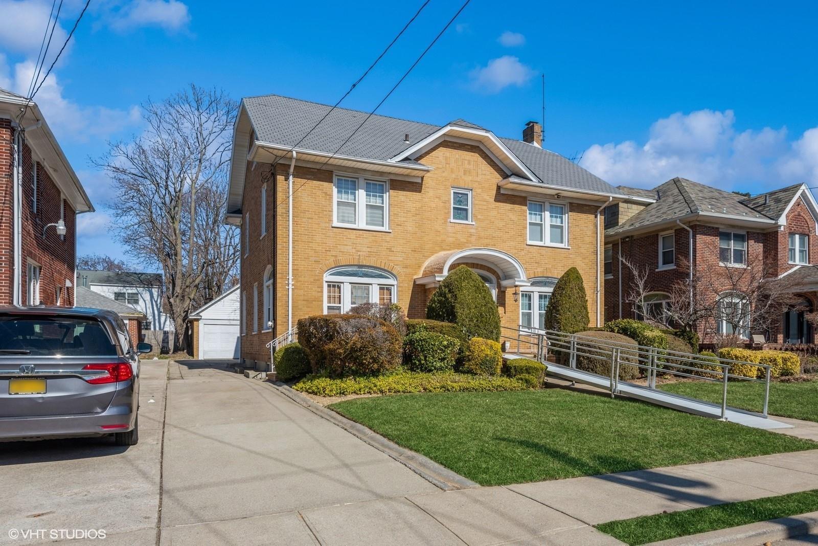 Single Family Hards  Nassau County, NY 11559, MLS-832435-2