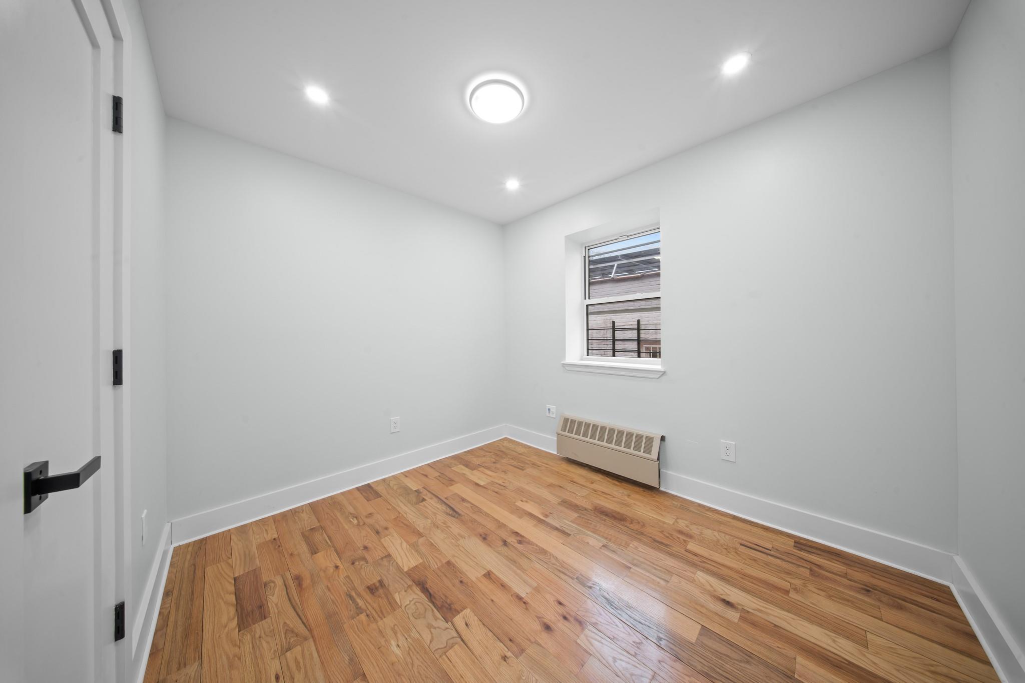 Commercial Sale Lenox Road  Brooklyn, NY 11203, MLS-832476-10