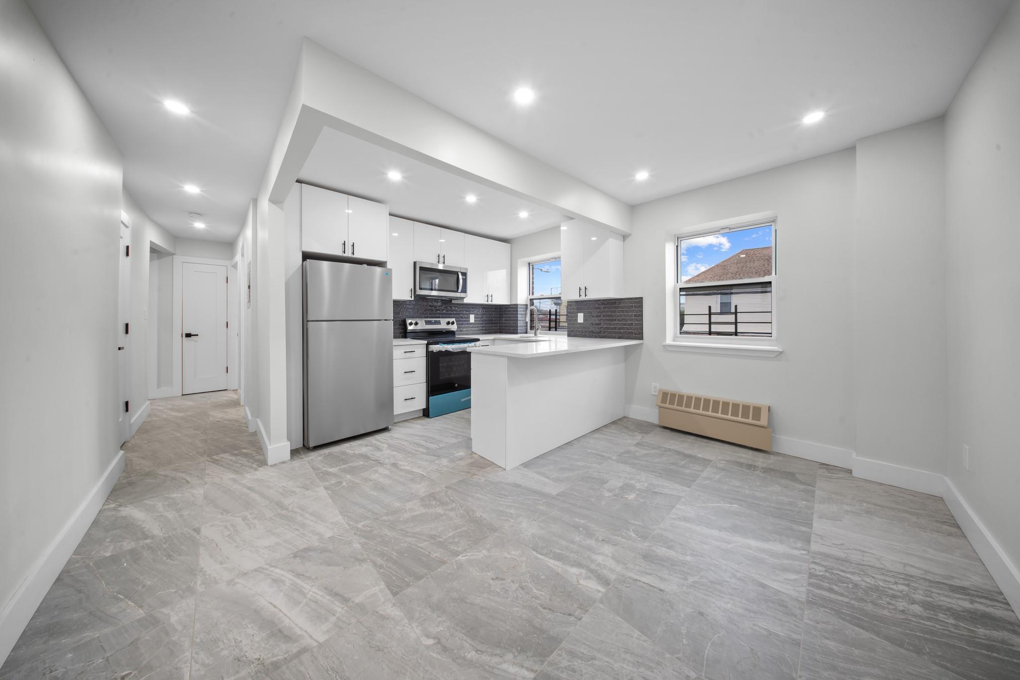 Commercial Sale Lenox Road  Brooklyn, NY 11203, MLS-832476-6
