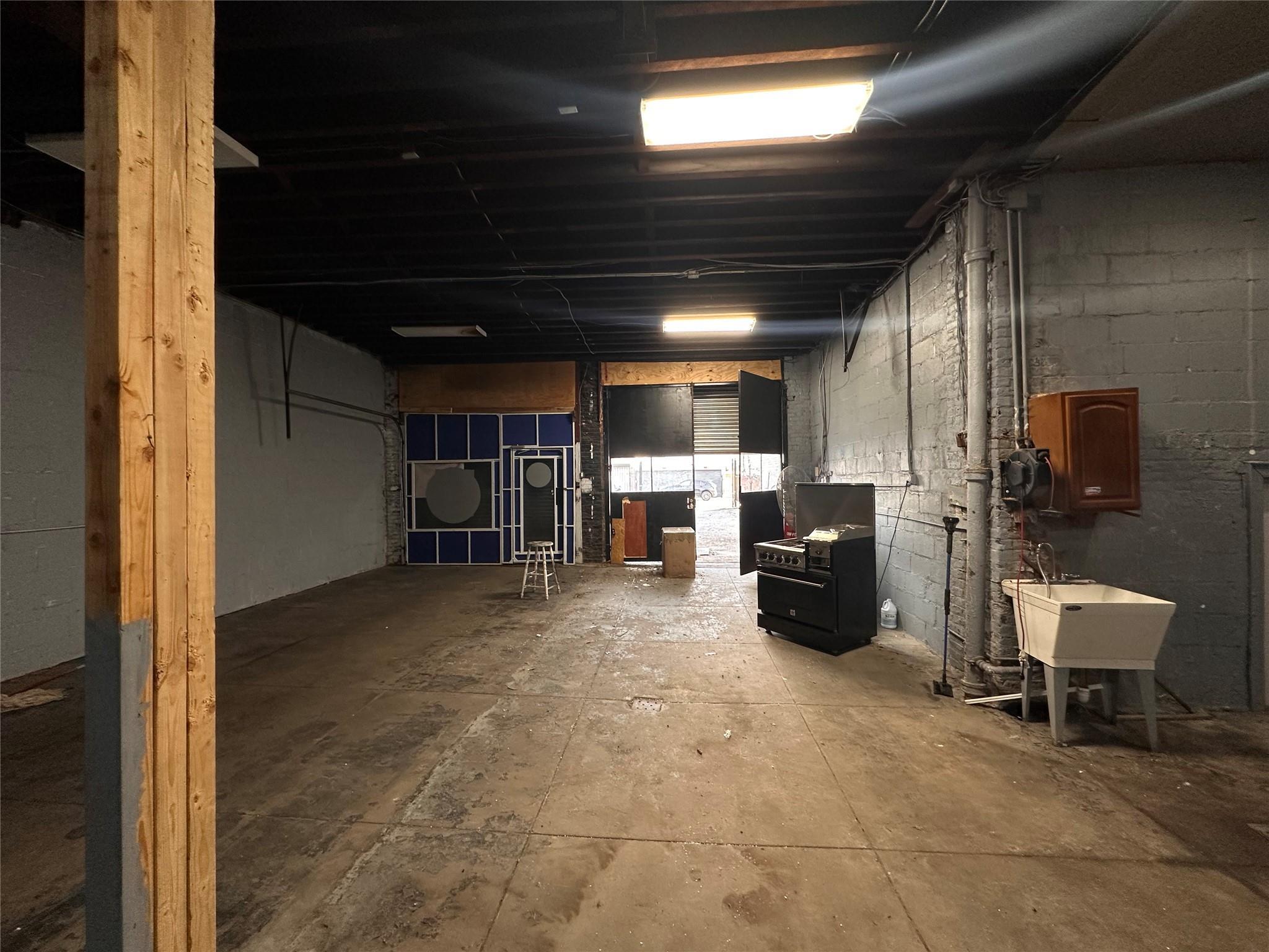 Commercial Lease Poplar  Bronx, NY 10461, MLS-832477-3
