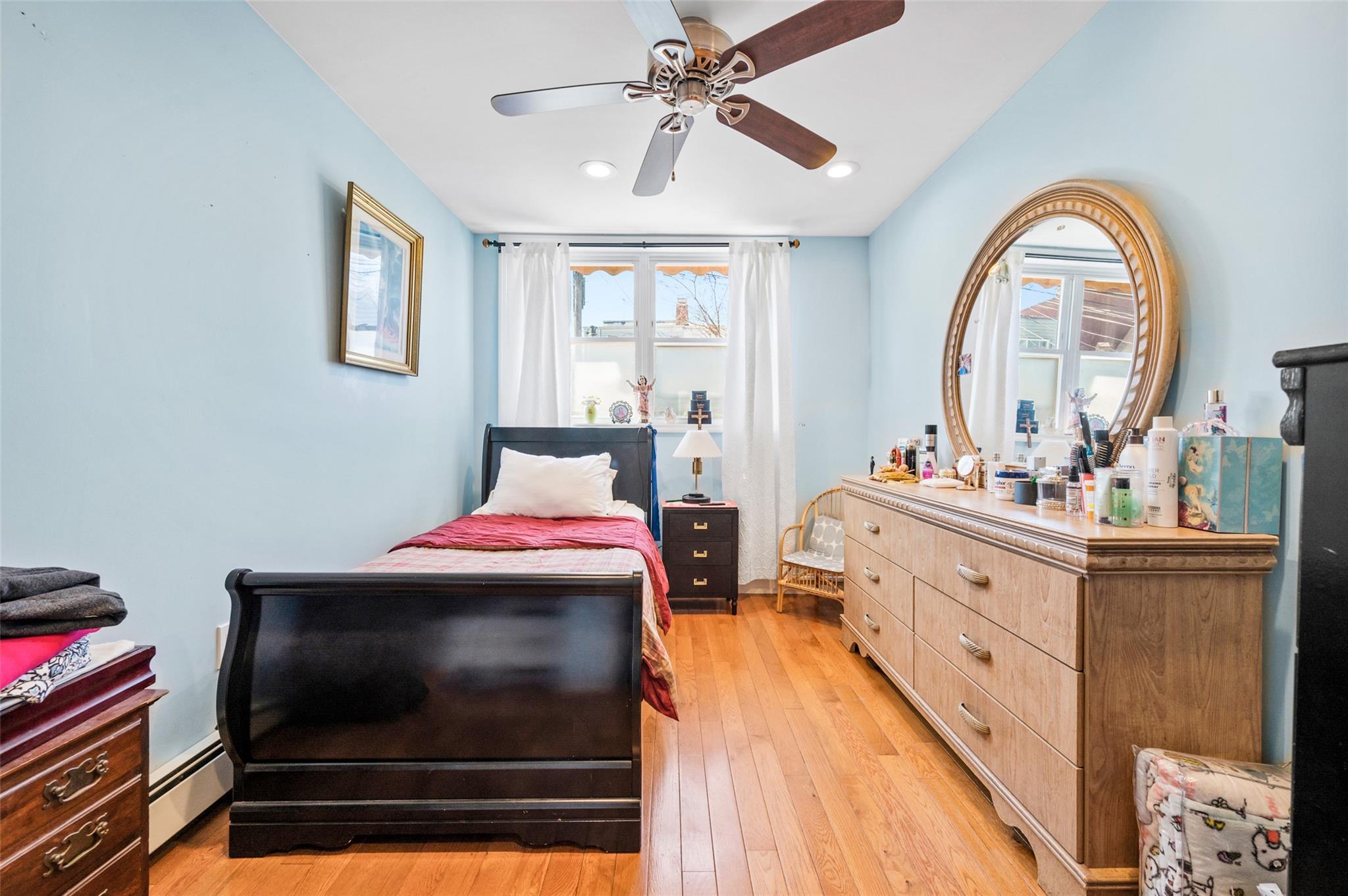 Single Family 70th  Queens, NY 11375, MLS-832480-20