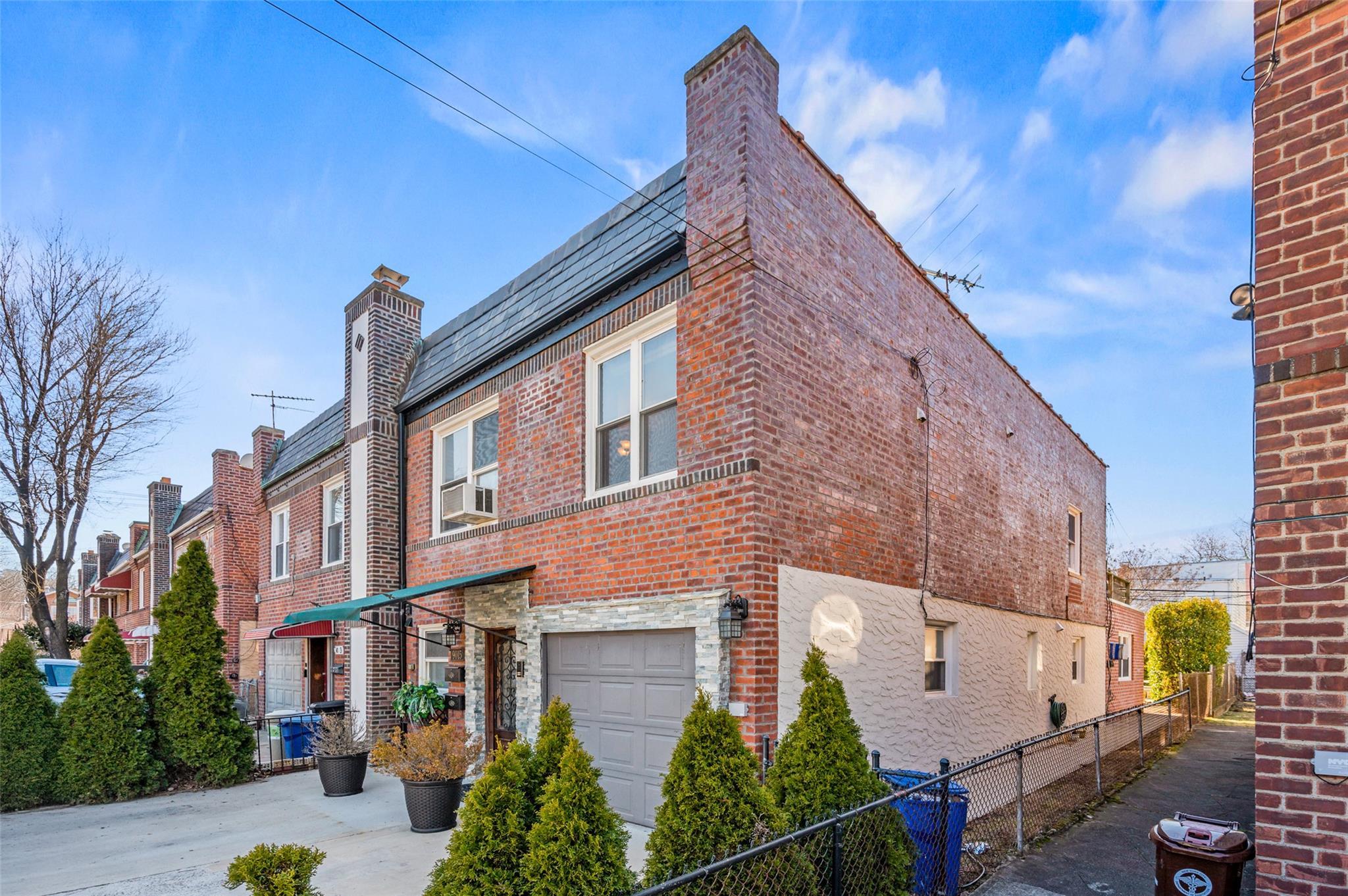 Single Family 70th  Queens, NY 11375, MLS-832480-3