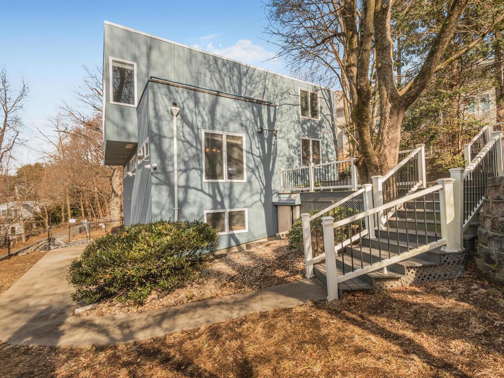 Single Family Sigma  Bronx, NY 10471, MLS-832484-38