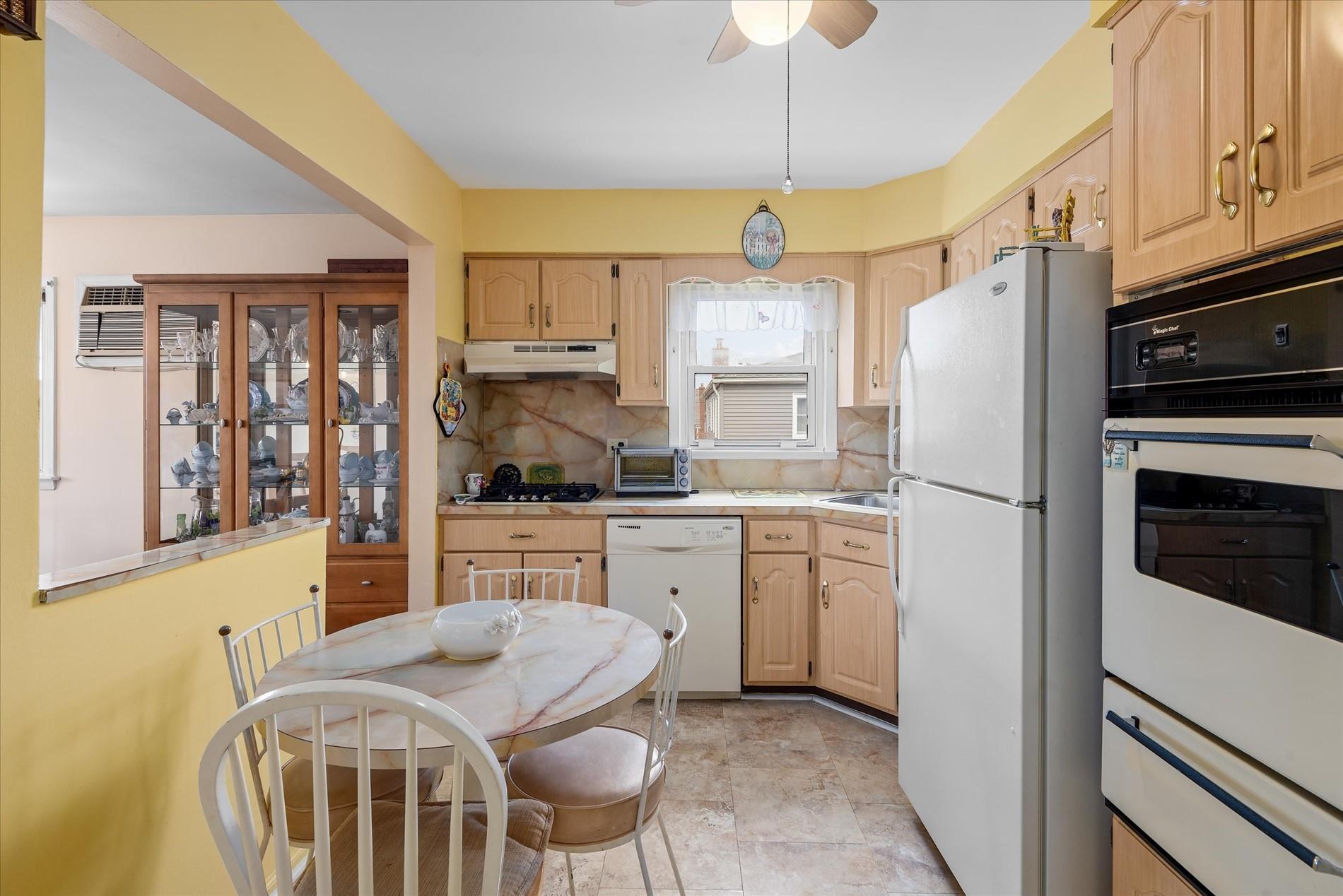 Single Family 96th  Queens, NY 11414, MLS-832491-15