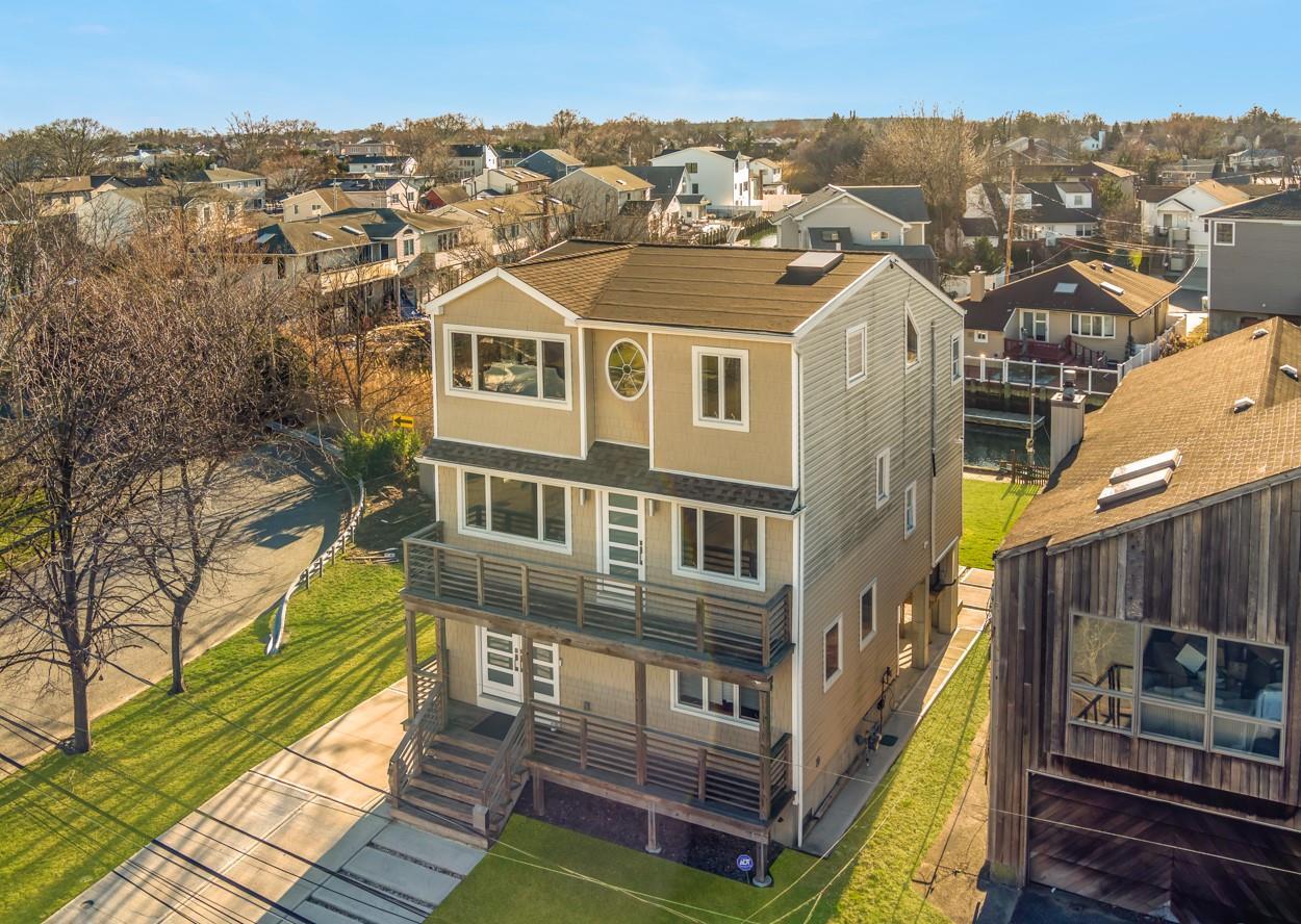 Single Family Ocean  Nassau County, NY 11710, MLS-832493-2