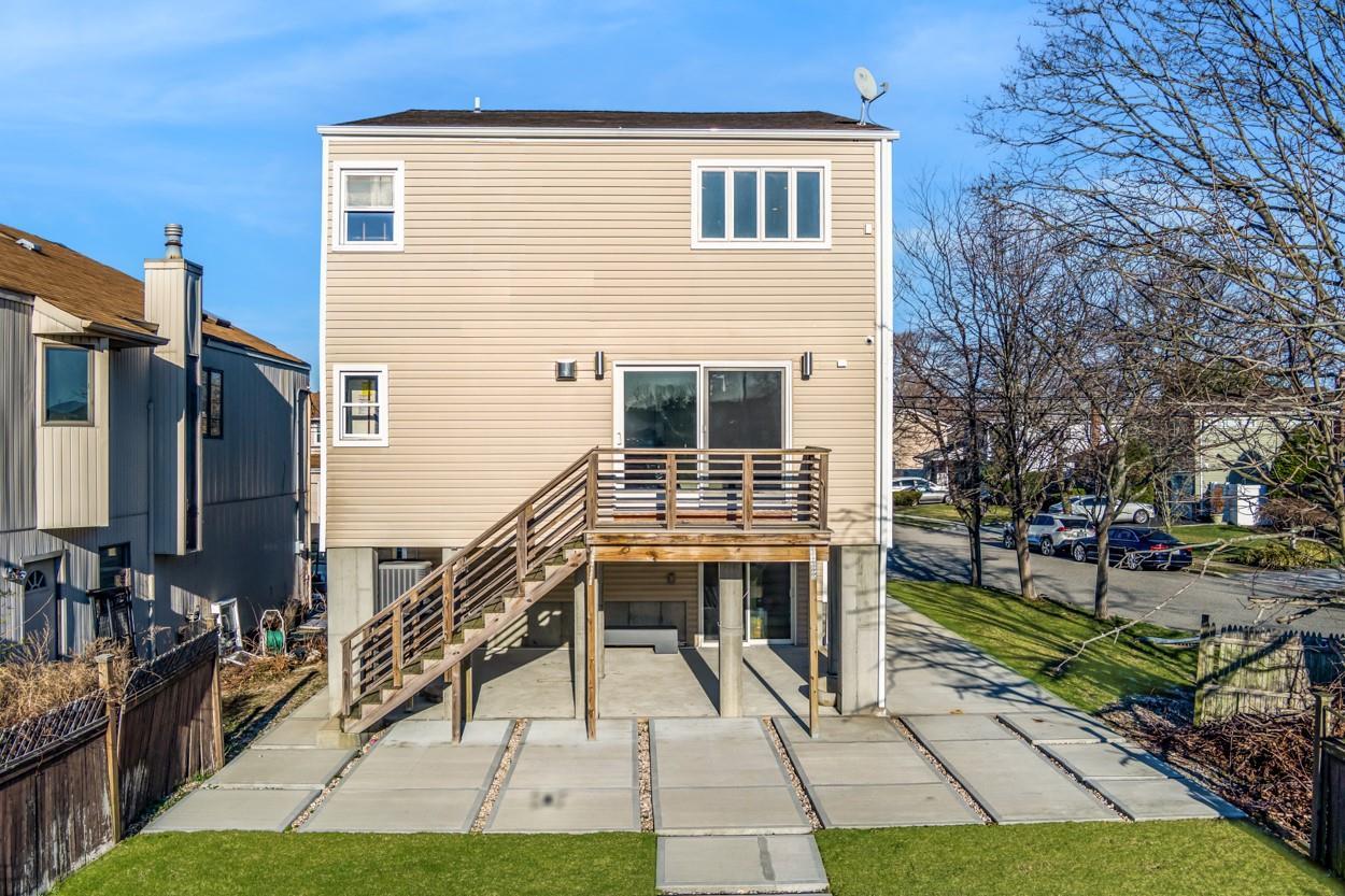 Single Family Ocean  Nassau County, NY 11710, MLS-832493-23