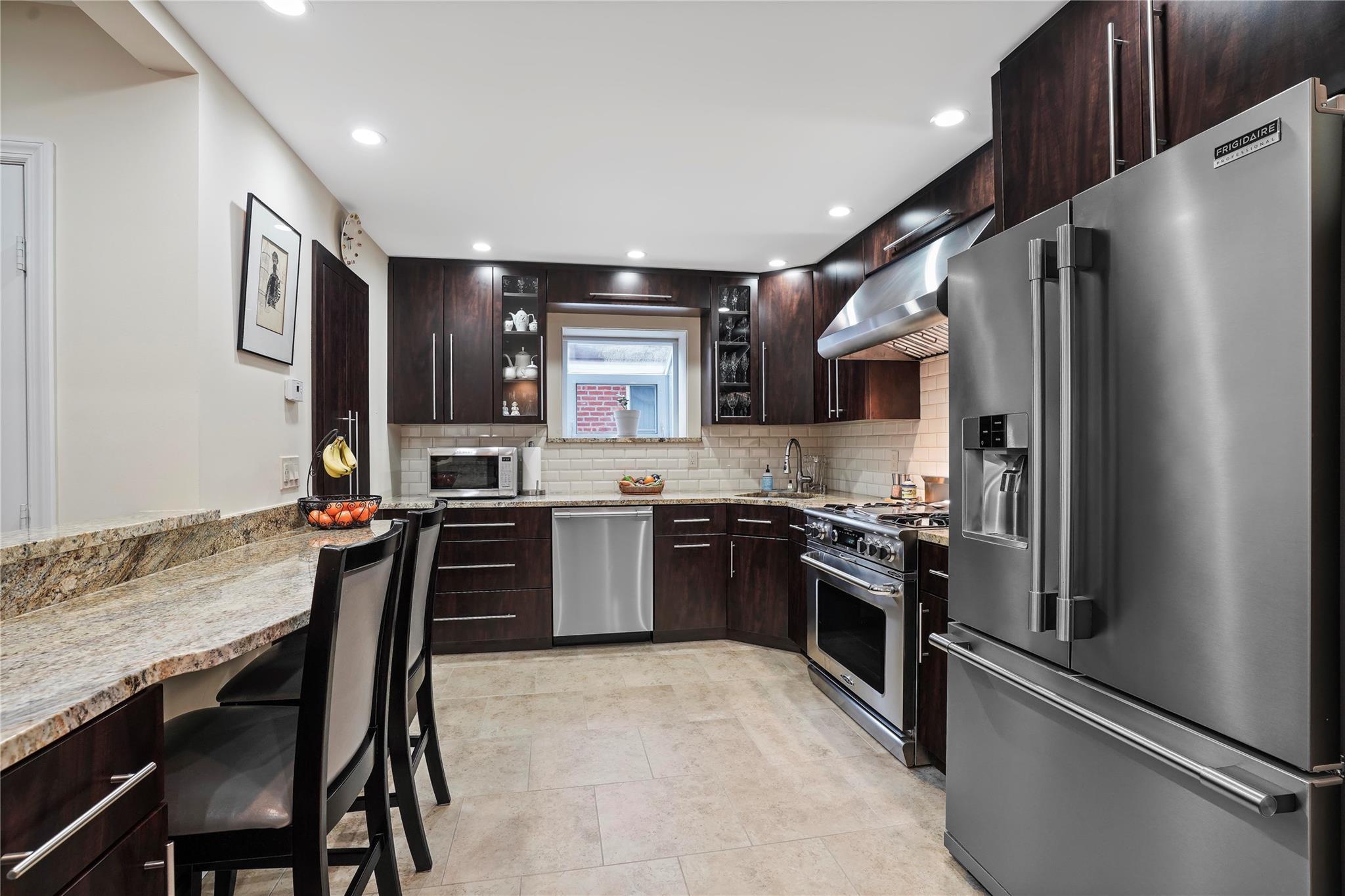Single Family 91st  Queens, NY 11414, MLS-832506-11