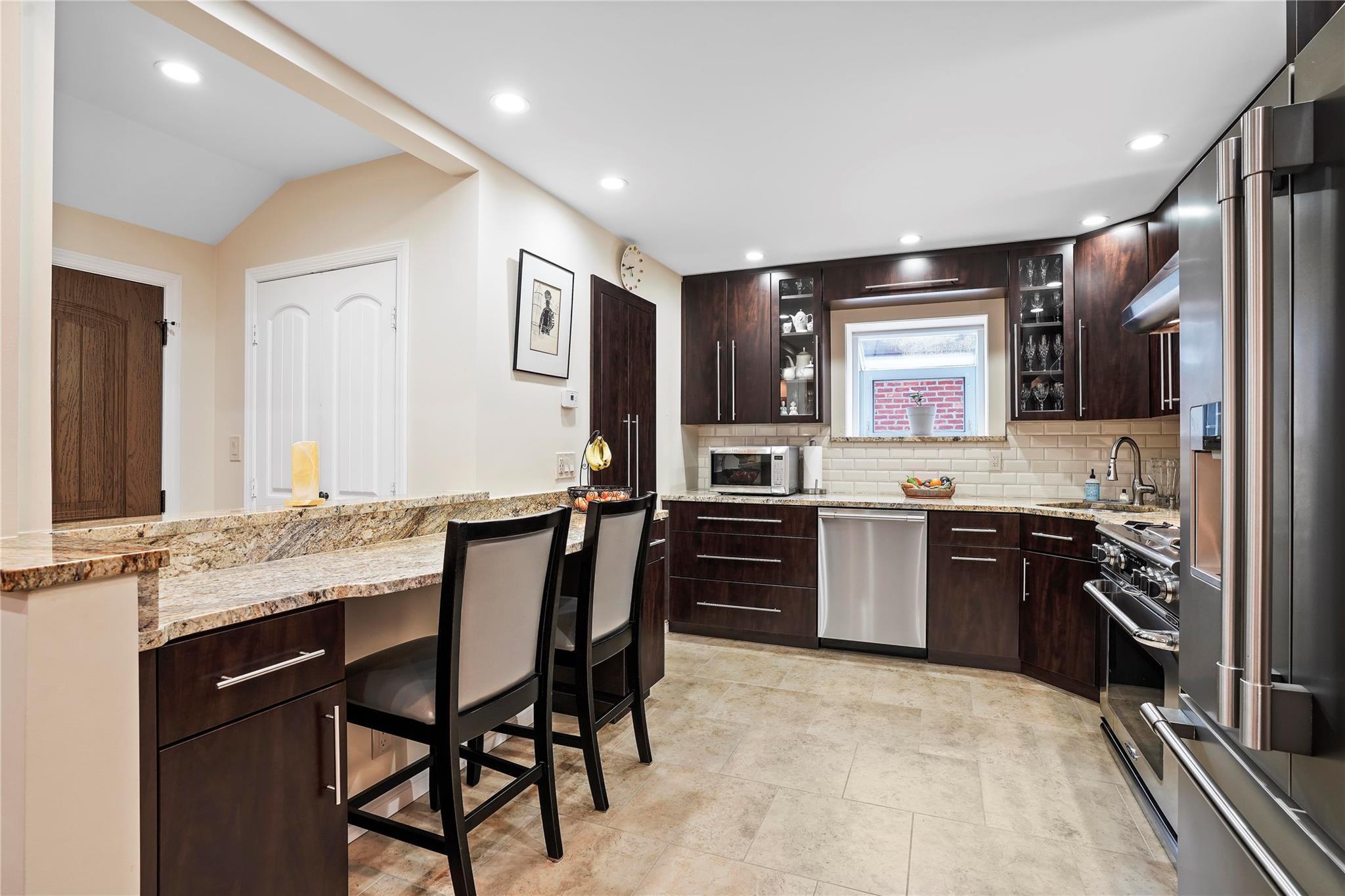 Single Family 91st  Queens, NY 11414, MLS-832506-12