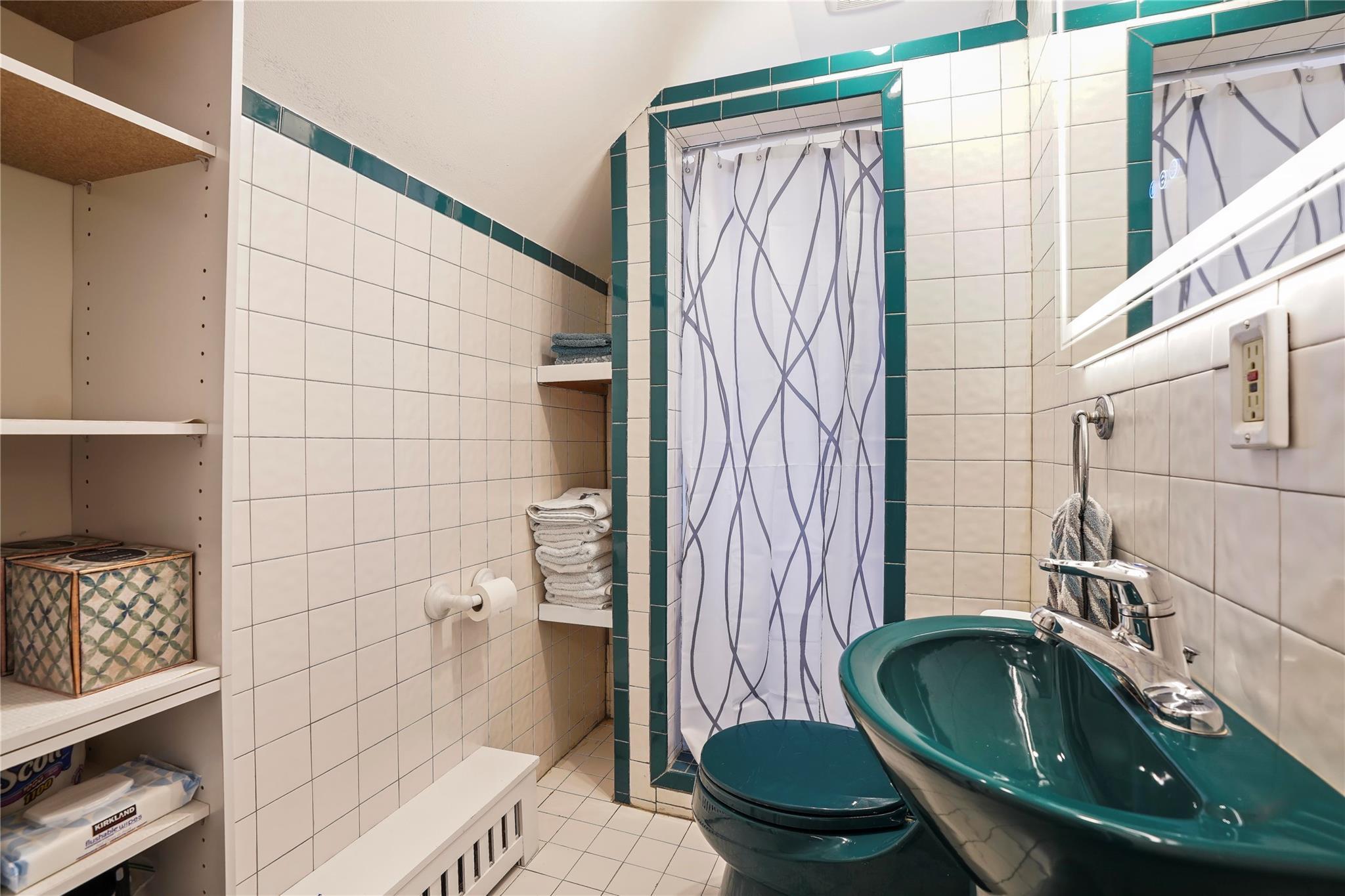 Single Family 91st  Queens, NY 11414, MLS-832506-23