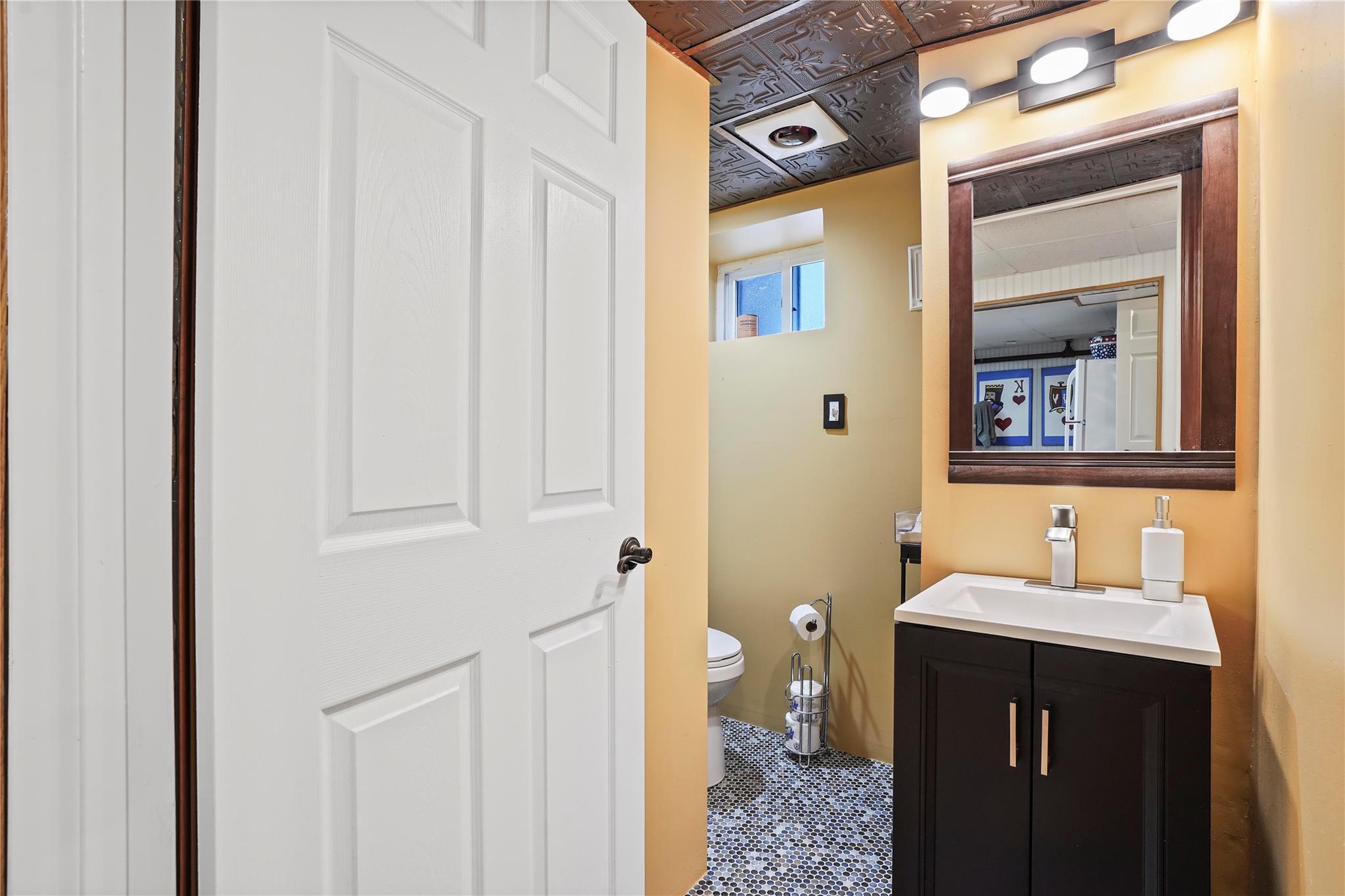 Single Family 91st  Queens, NY 11414, MLS-832506-31
