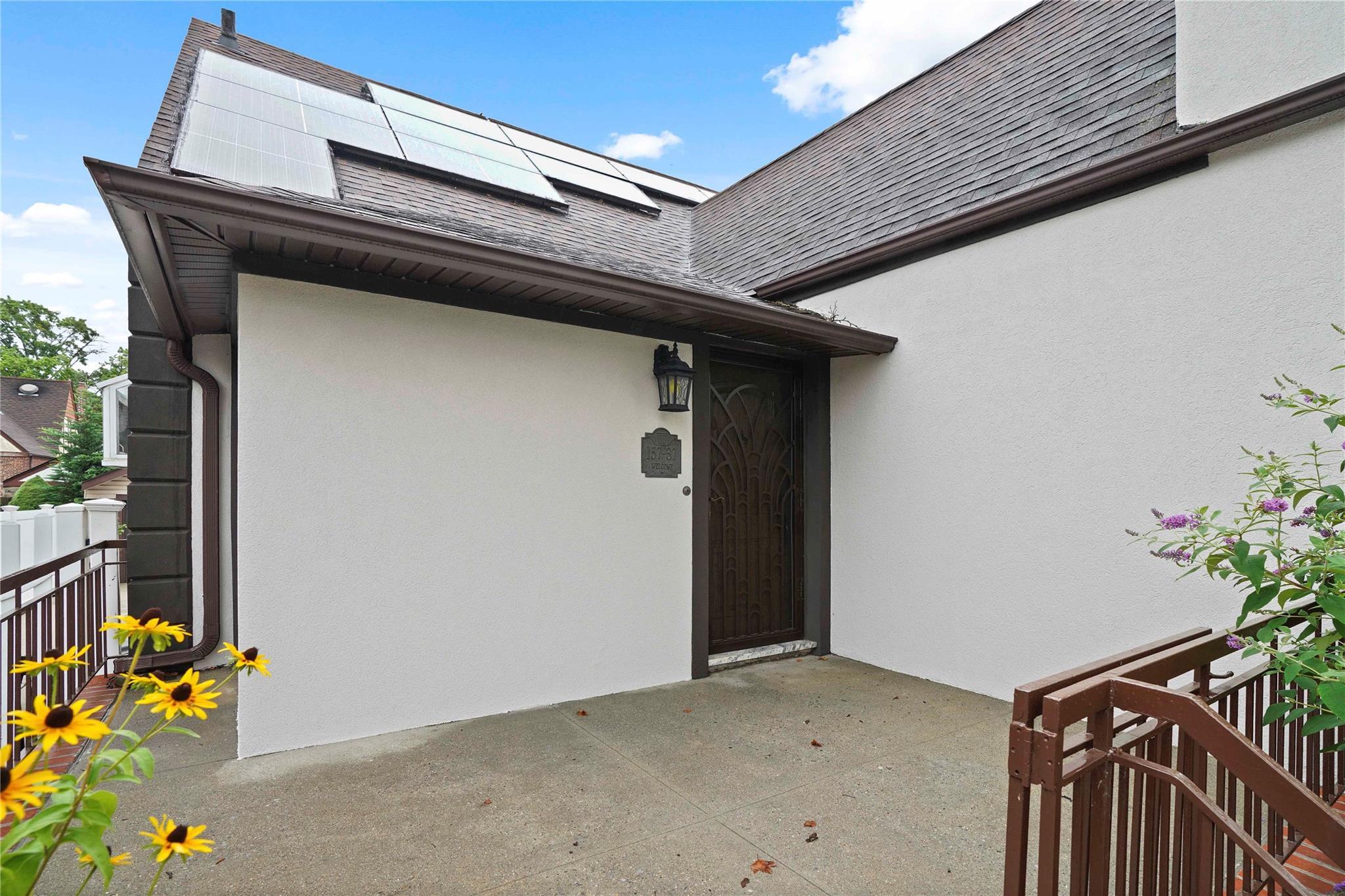 Single Family 91st  Queens, NY 11414, MLS-832506-42