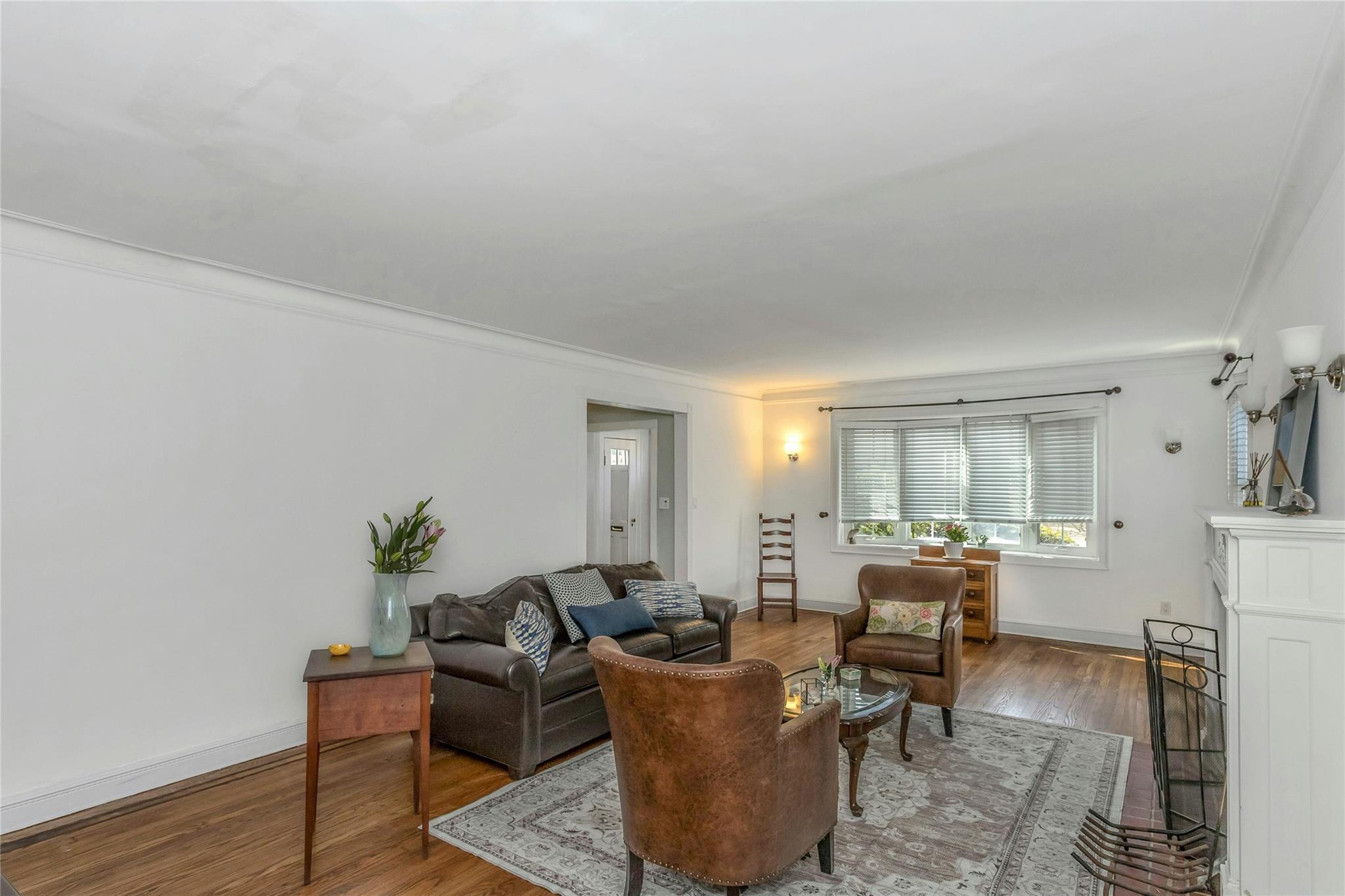 Single Family Demott  Nassau County, NY 11570, MLS-832517-6