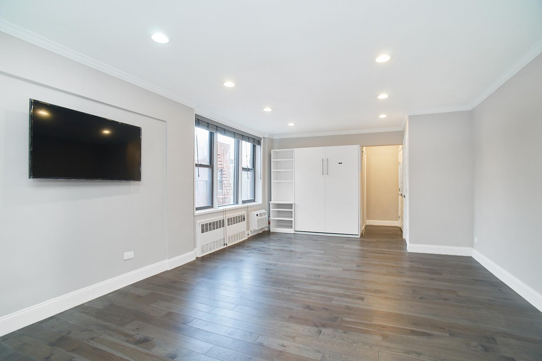 Coop Lenox  Brooklyn, NY 11226, MLS-832519-2