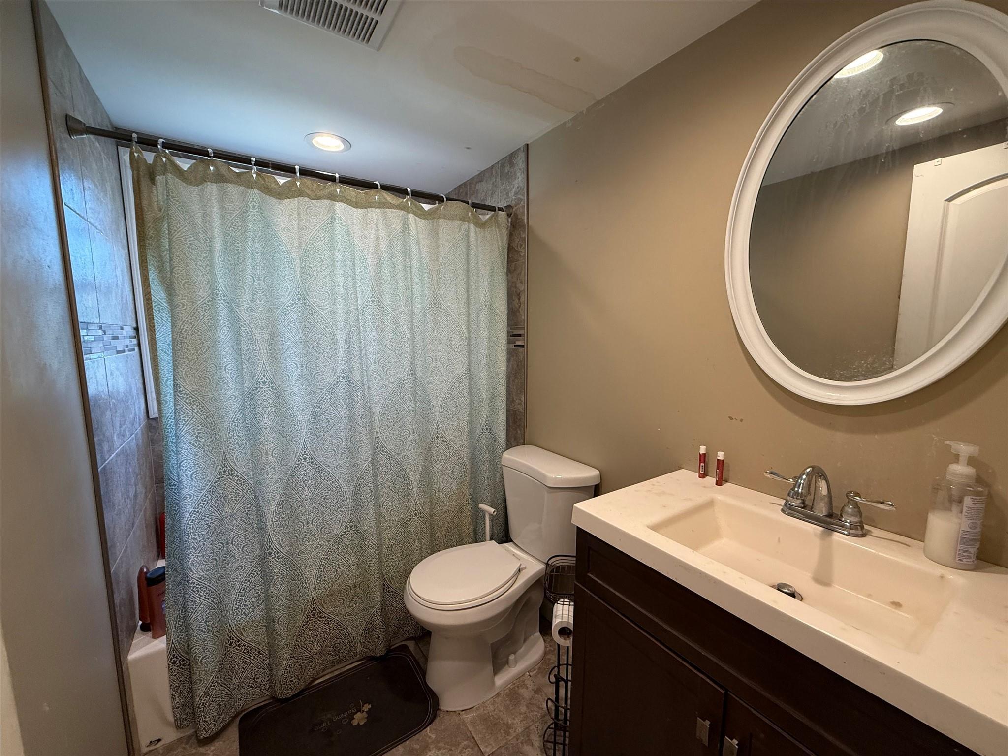 Single Family Brennan  Suffolk County, NY 11743, MLS-832544-8