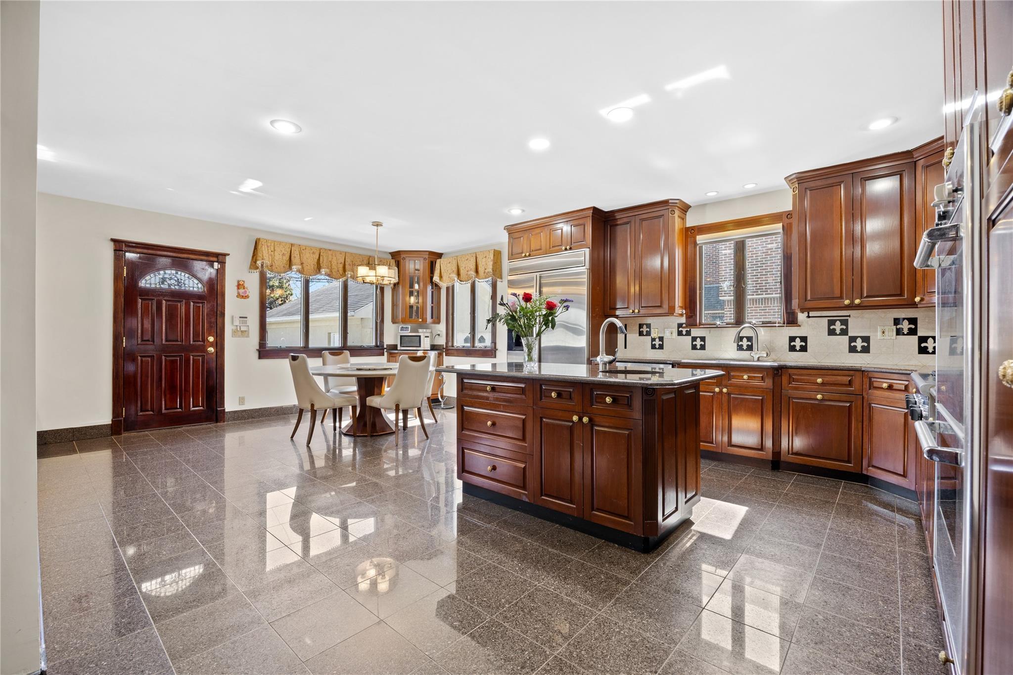 Single Family 158th  Queens, NY 11358, MLS-832565-10
