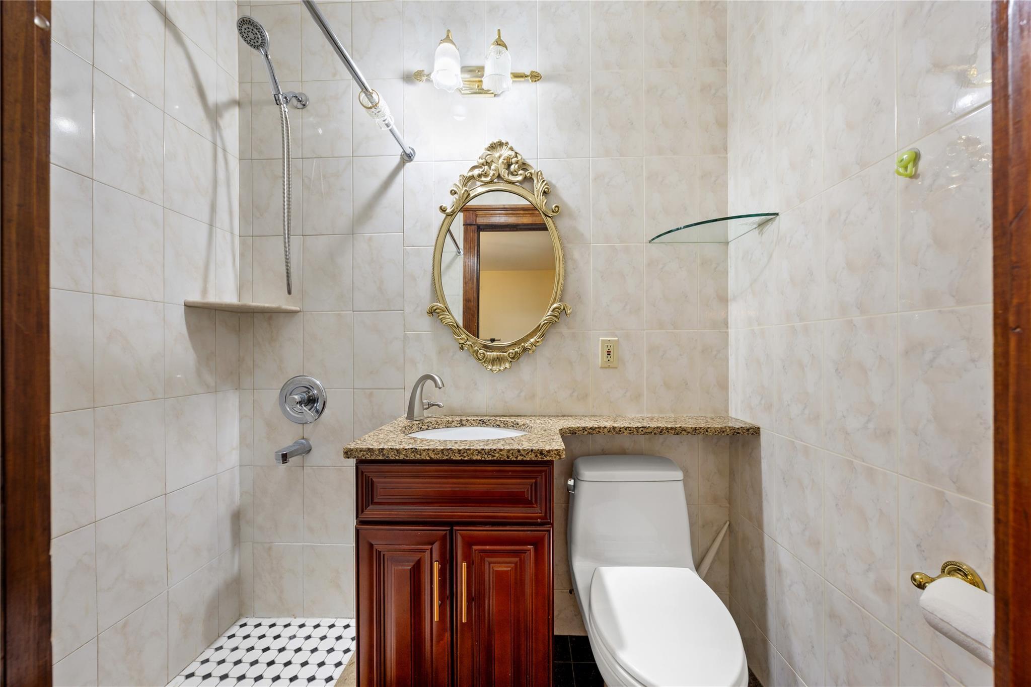 Single Family 158th  Queens, NY 11358, MLS-832565-12