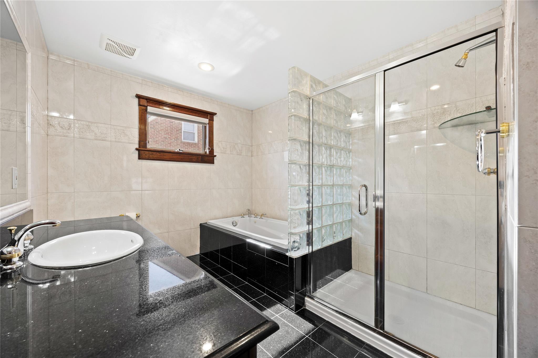 Single Family 158th  Queens, NY 11358, MLS-832565-16