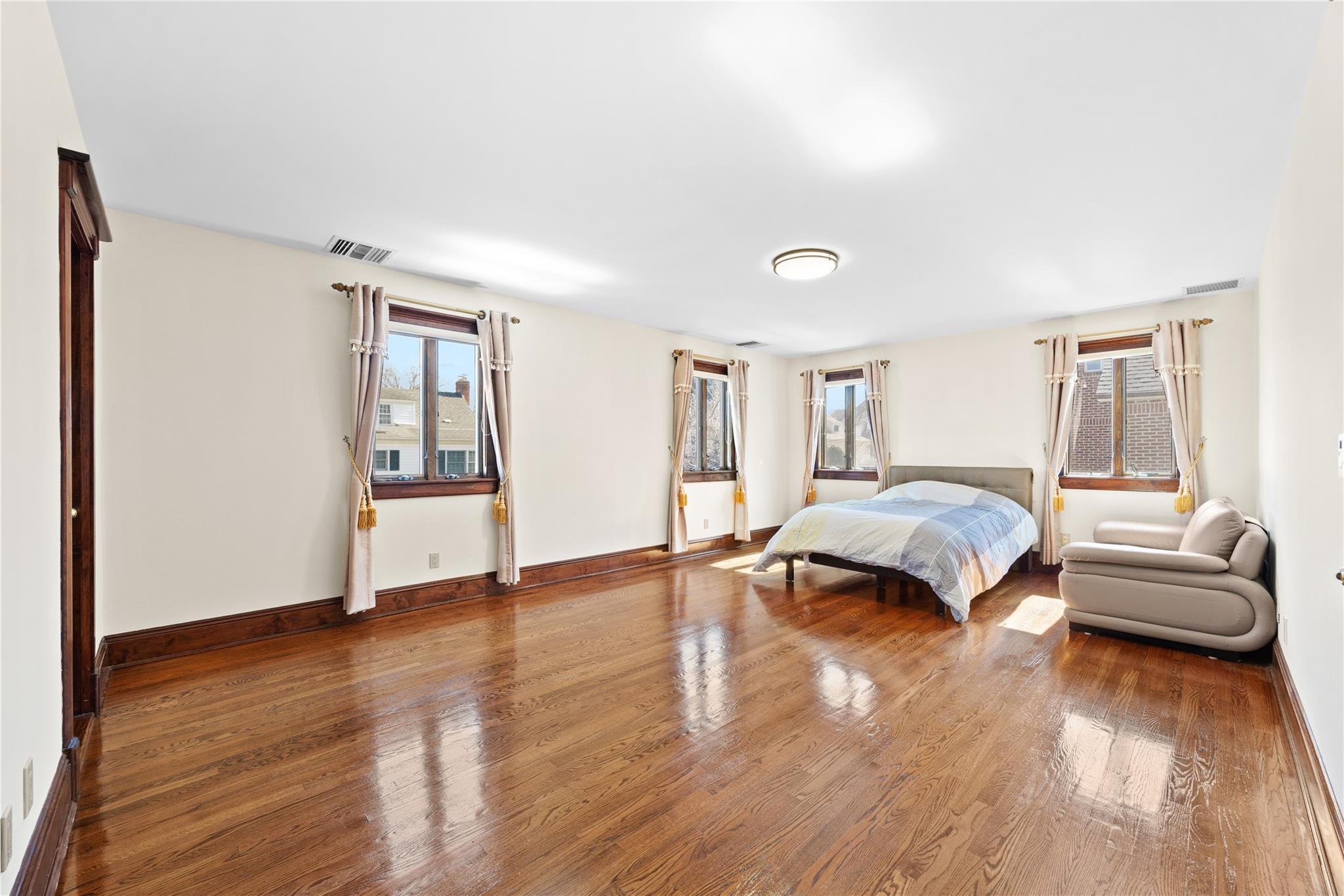 Single Family 158th  Queens, NY 11358, MLS-832565-19