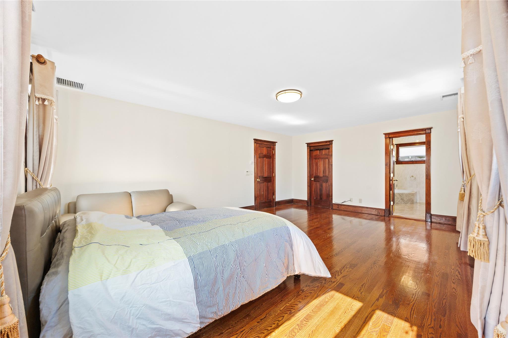 Single Family 158th  Queens, NY 11358, MLS-832565-20