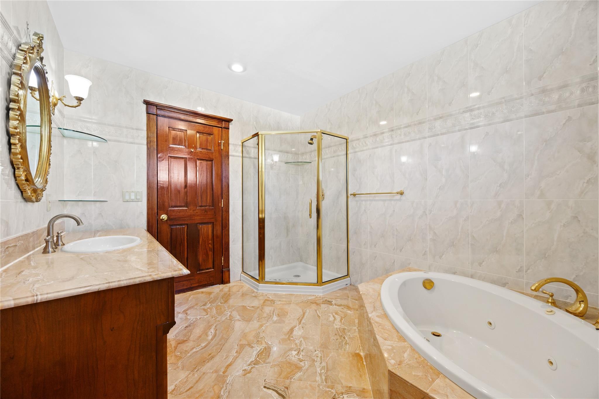 Single Family 158th  Queens, NY 11358, MLS-832565-22