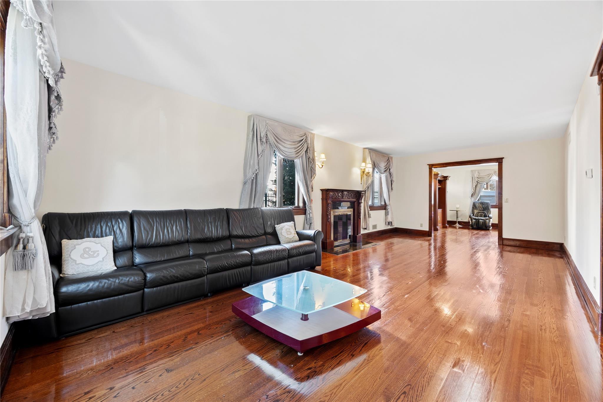 Single Family 158th  Queens, NY 11358, MLS-832565-3