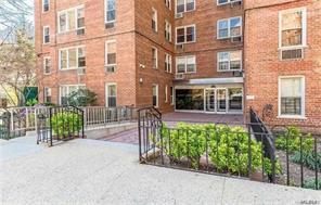 Apartment Palisade  Bronx, NY 10463, MLS-832573-16