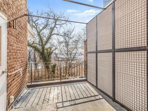 Apartment Palisade  Bronx, NY 10463, MLS-832573-20