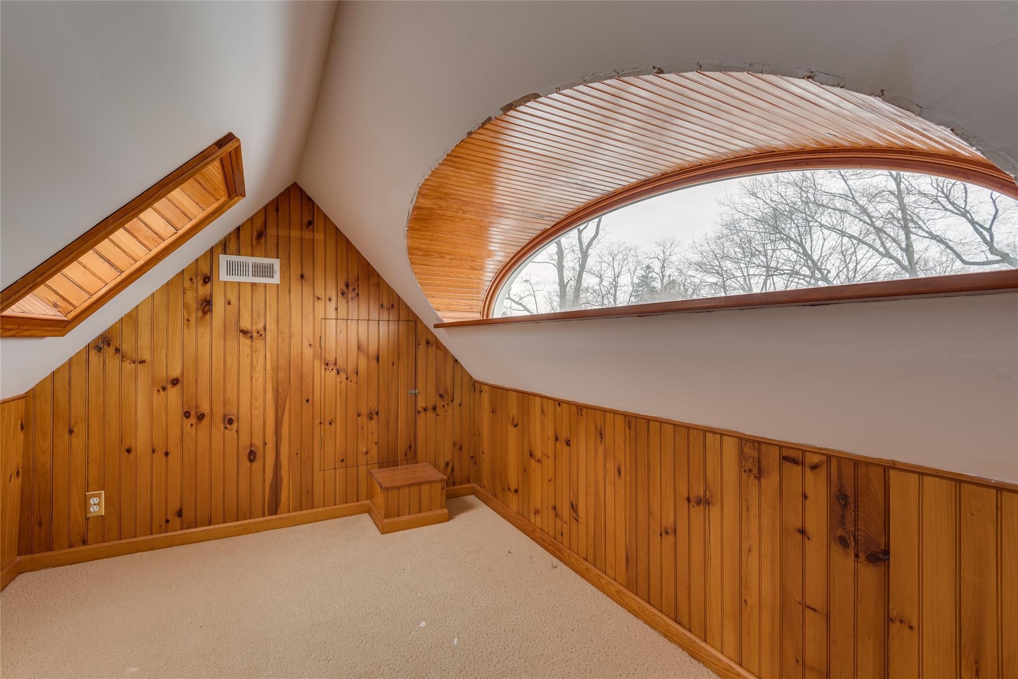 Single Family Valley  Suffolk County, NY 11743, MLS-832580-24