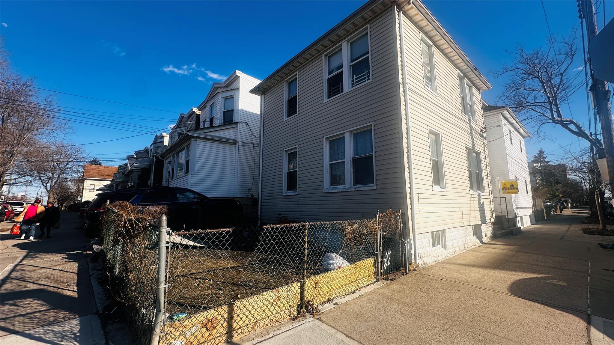 Single Family 125th  Queens, NY 11356, MLS-832622-4