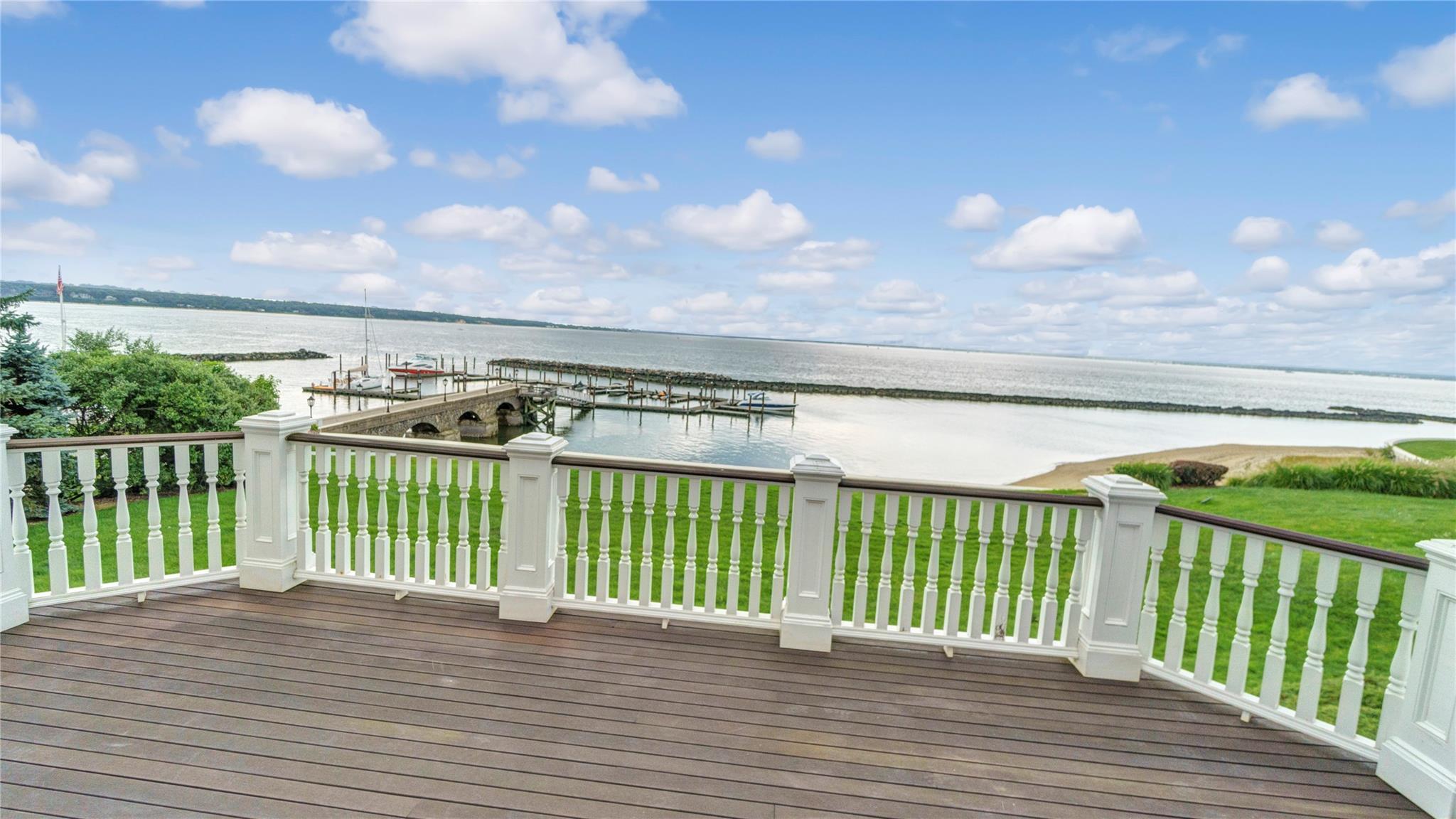 Single Family Pembroke  Nassau County, NY 11542, MLS-832725-42