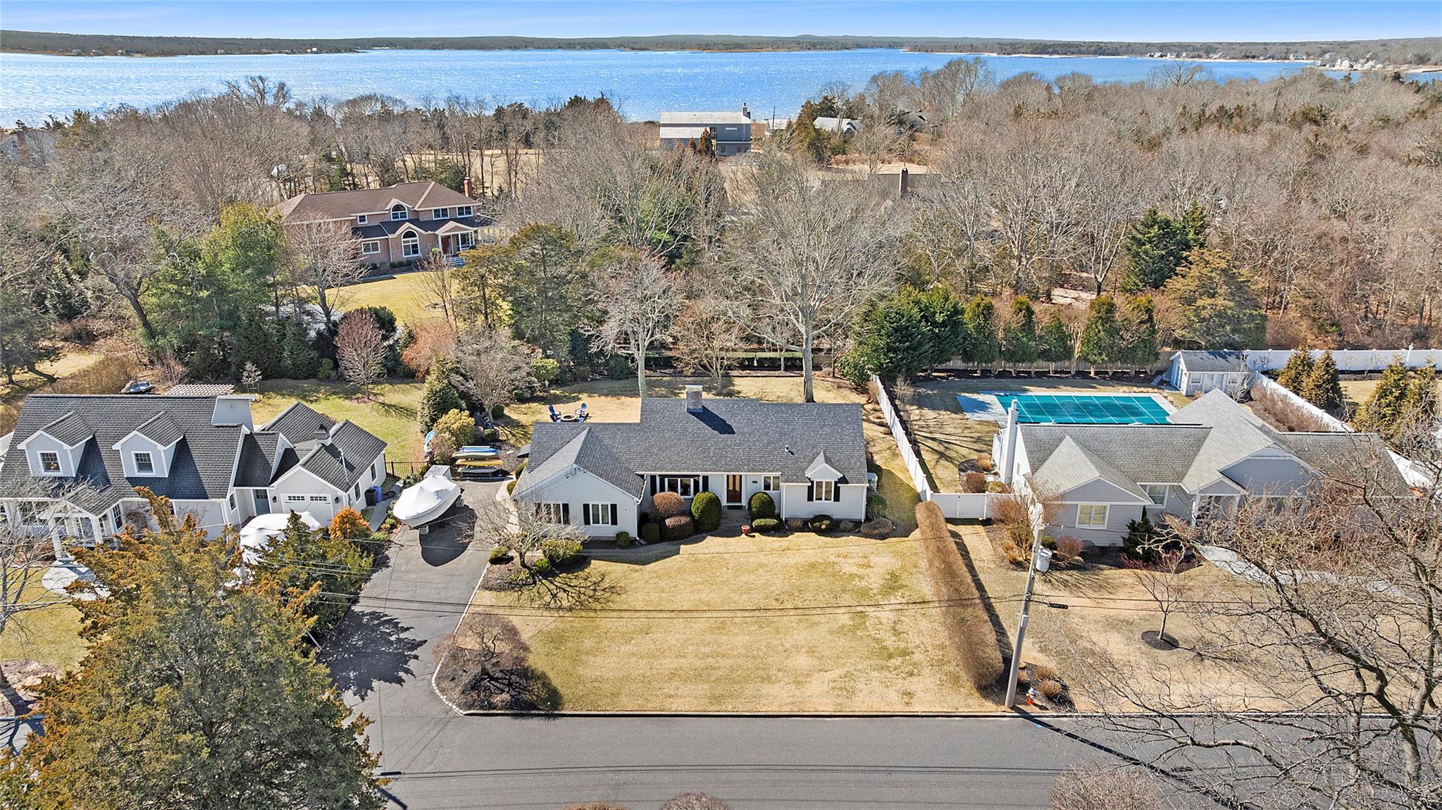 Single Family Morningside  Suffolk County, NY 11901, MLS-832757-11