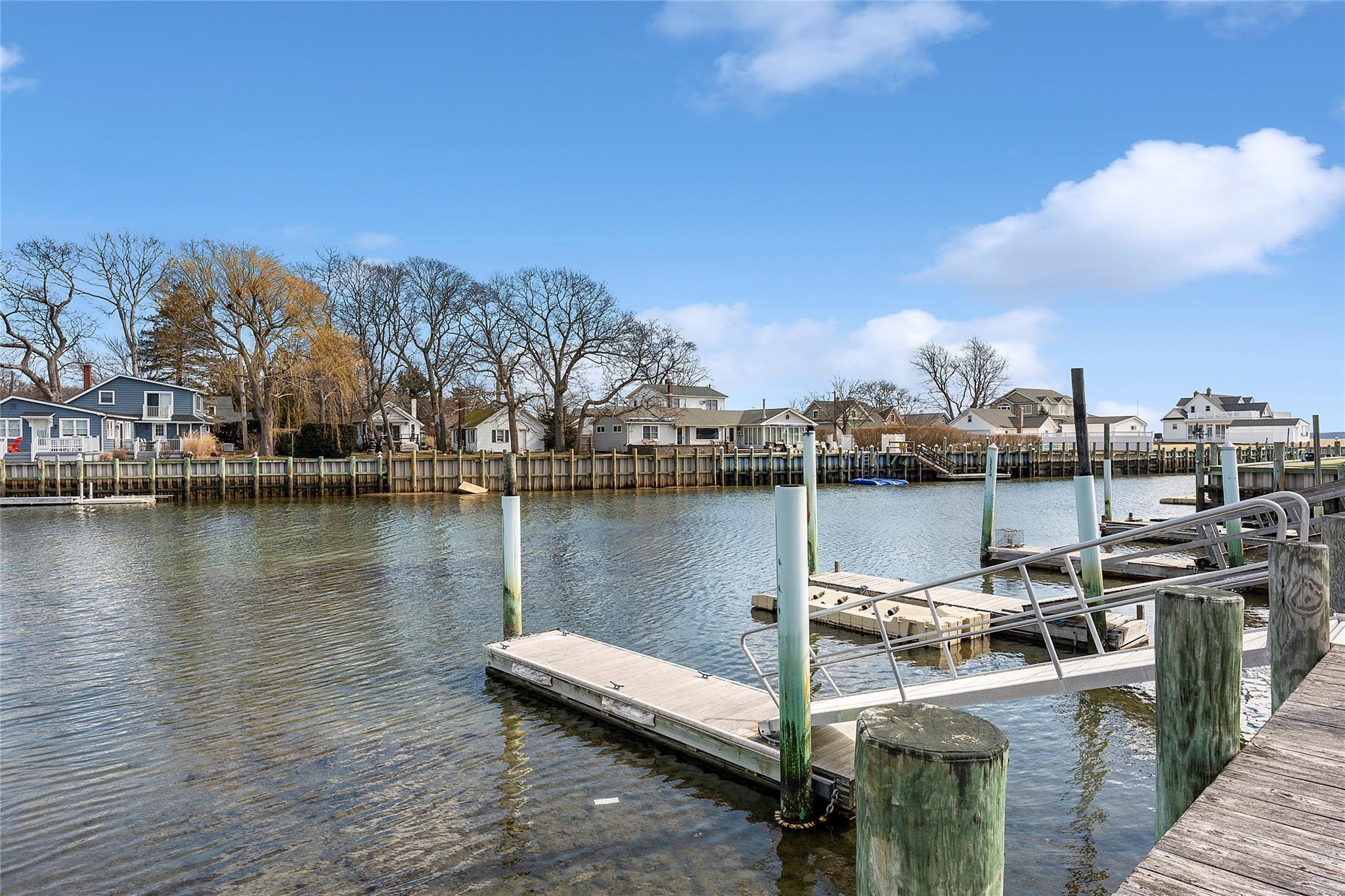 Single Family Morningside  Suffolk County, NY 11901, MLS-832757-4
