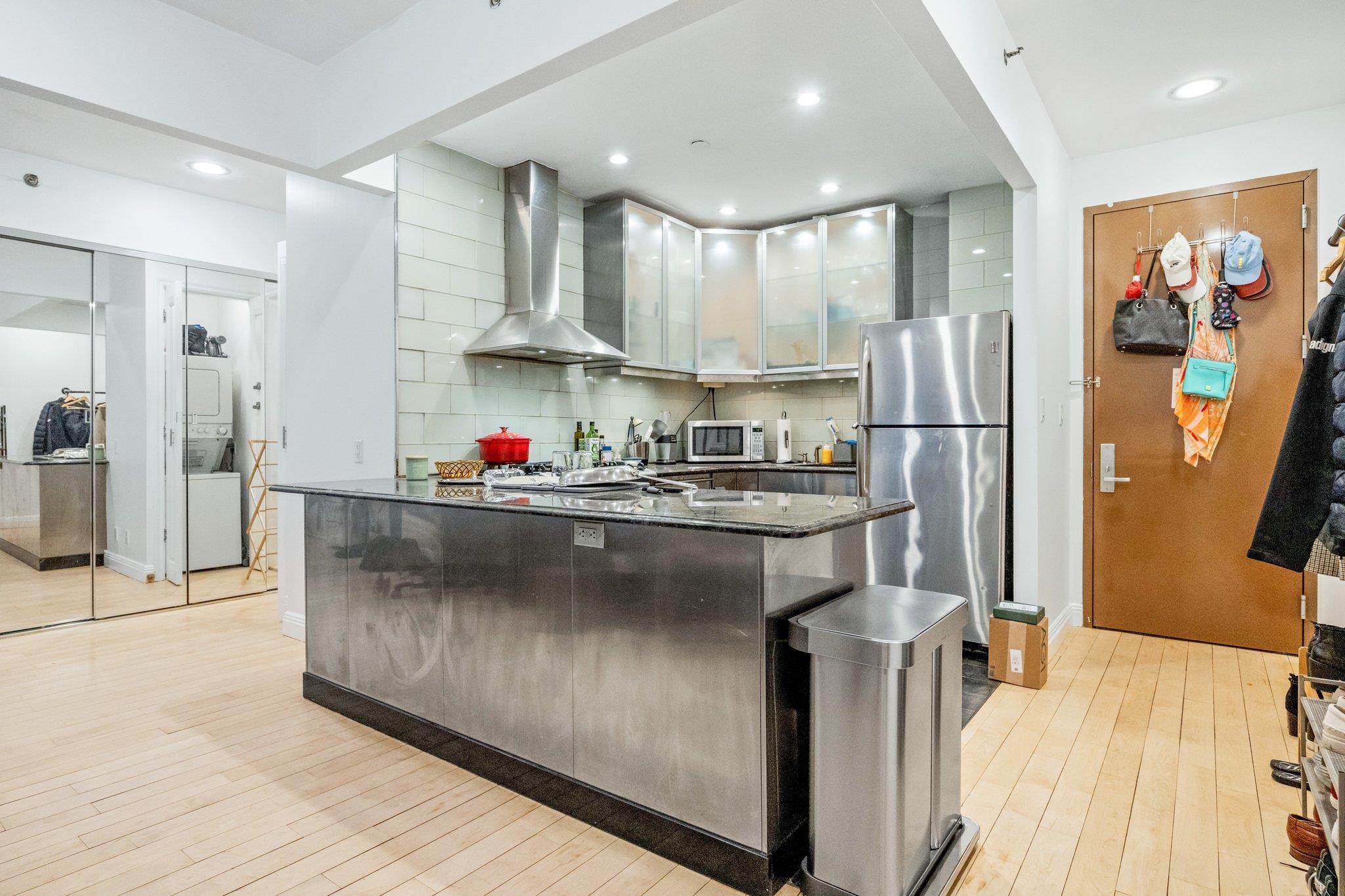Condo Bridge  Brooklyn, NY 11201, MLS-832786-15