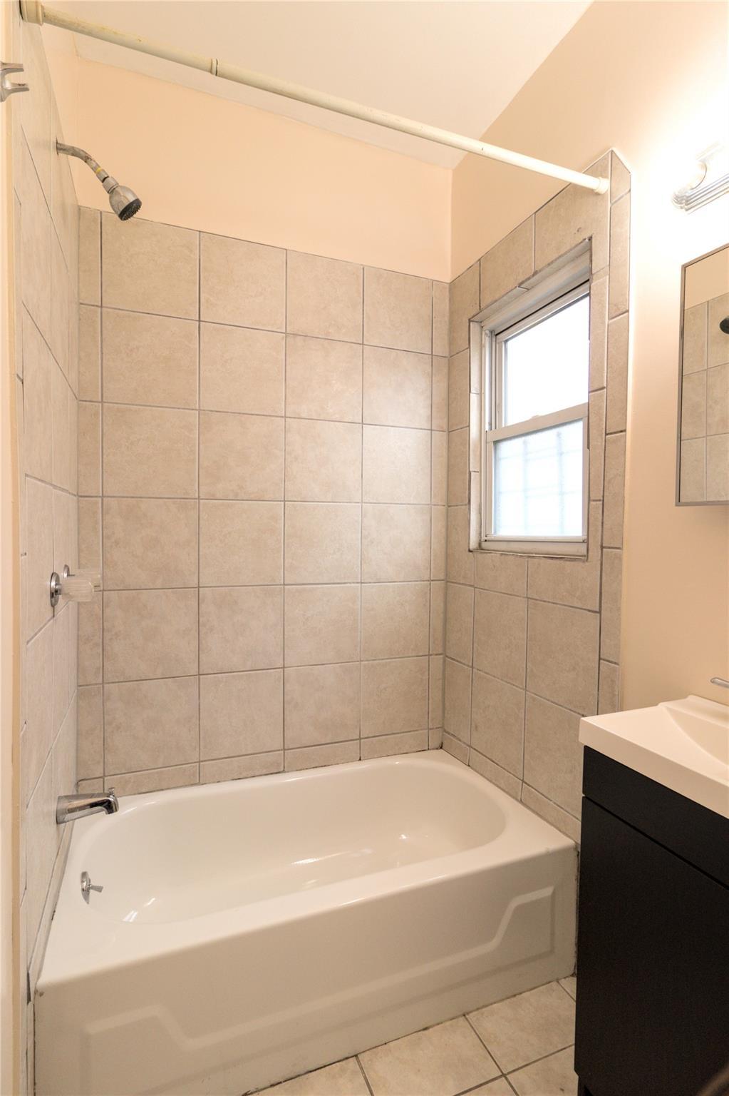 Single Family Sutphin  Queens, NY 11435, MLS-832787-19